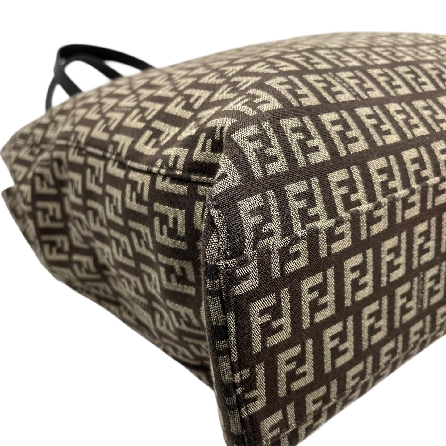 美品 フェンディ Fendi ズッキーノ トートバッグ ショルダーバッグ 大容量 FFロゴ キャンバス ブラウン レザーハンドル ビンテージ 通勤 通学 2000s