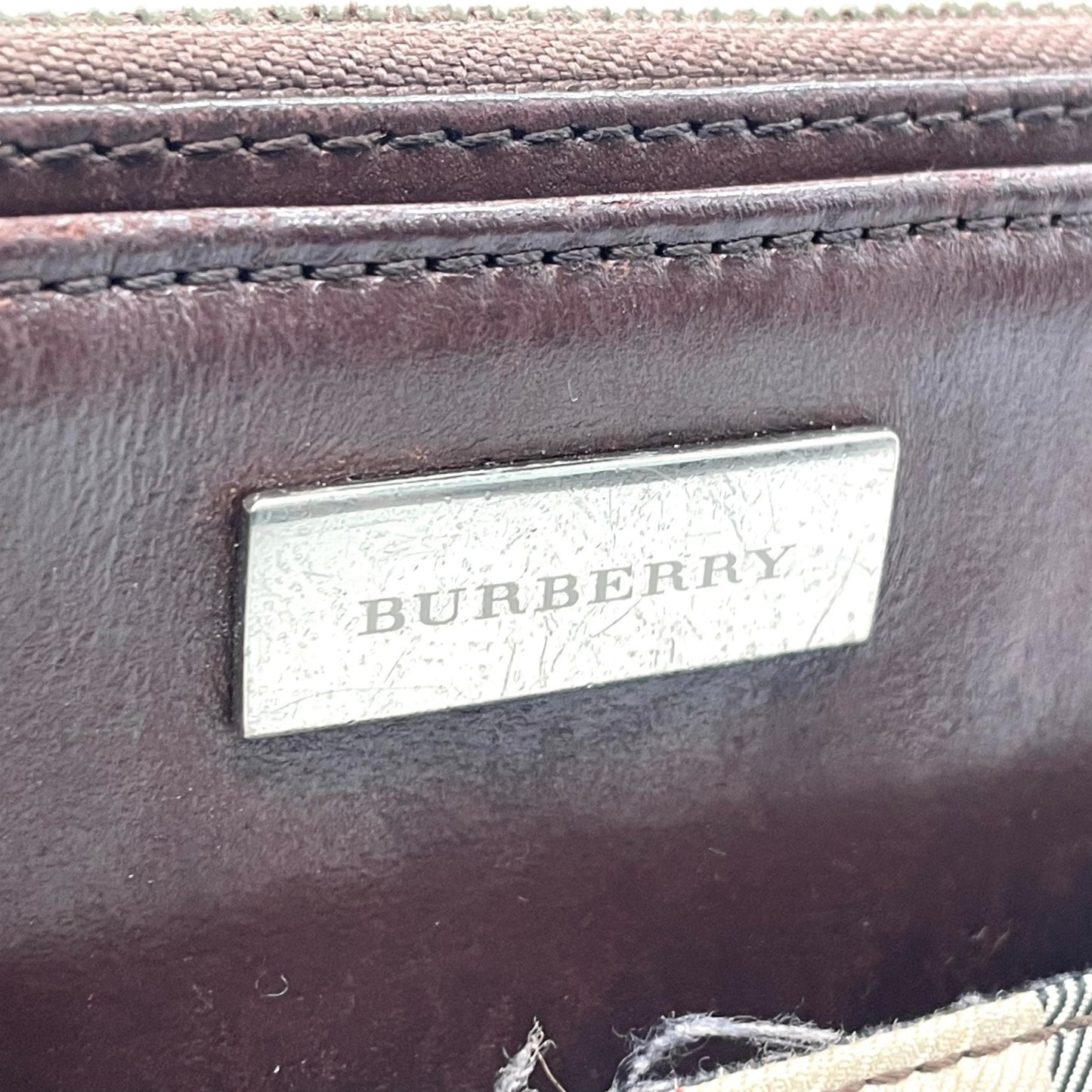BURBERRY バーバリー ノバチェック ショルダーバッグ キャンバス レザー ベージュ 茶 ブラウン シルバー金具 ロゴプレート チェック柄 斜め掛け 肩掛け レディース C6
