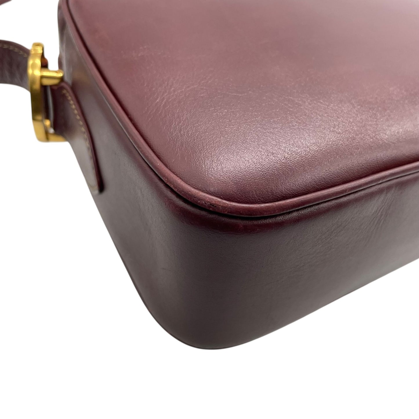 美品 Cartier カルティエ マストライン ショルダーバッグ 赤 ボルドー ワインレッド レザー ゴールド金具 ロゴ 2Cモチーフ カメラバッグ 斜め掛け可 レディース Z1