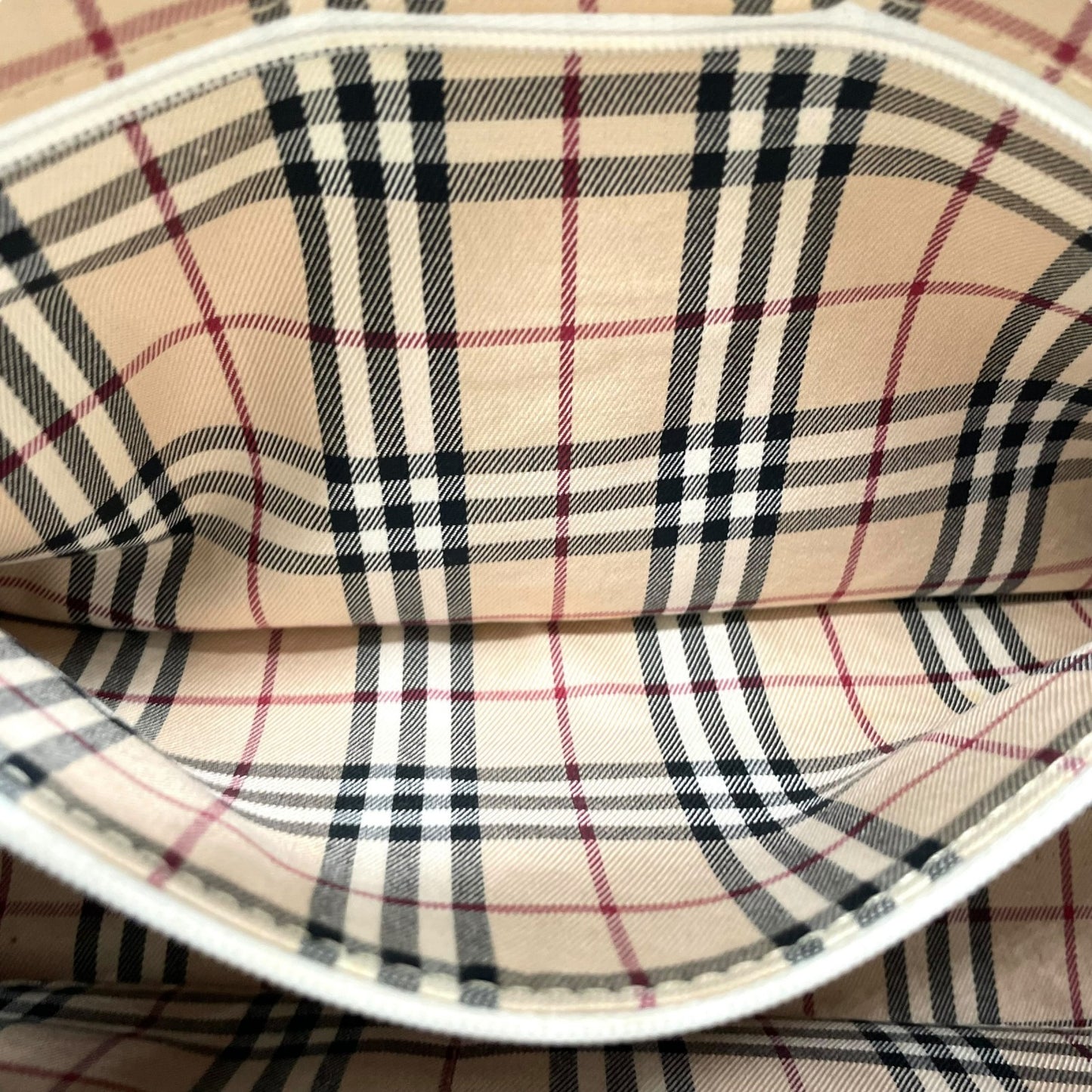 BURBERRY バーバリー ハンドバッグ 白 ホワイト 黒 ブラック レザー シルバー金具 ロゴ 横長 Y2K ノバチェック レディース C2