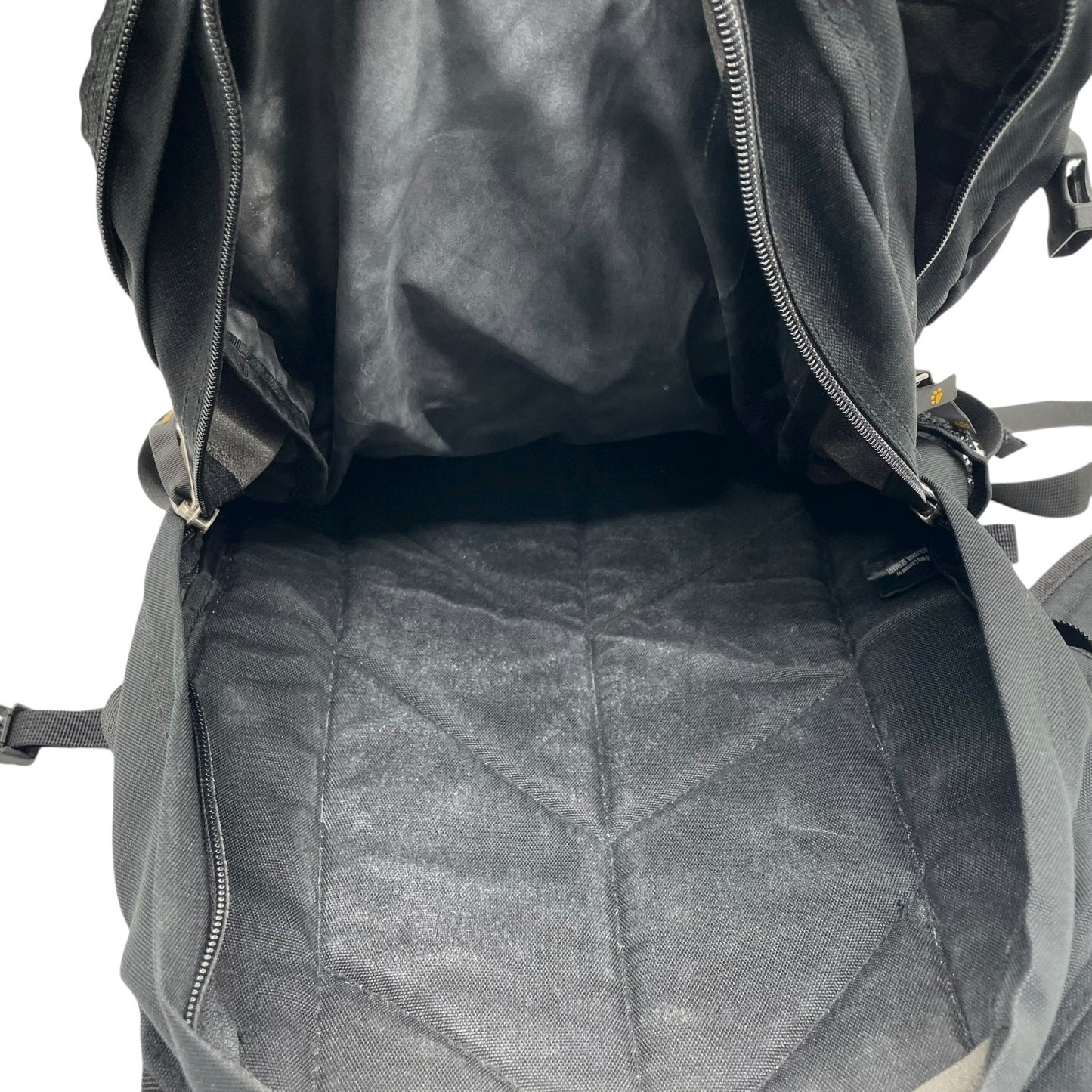 ジャックウルフスキン Jack Wolfskin バークレー BERKELEY リュック バックパック 黒 ブラック 大容量 通勤 通学 U11