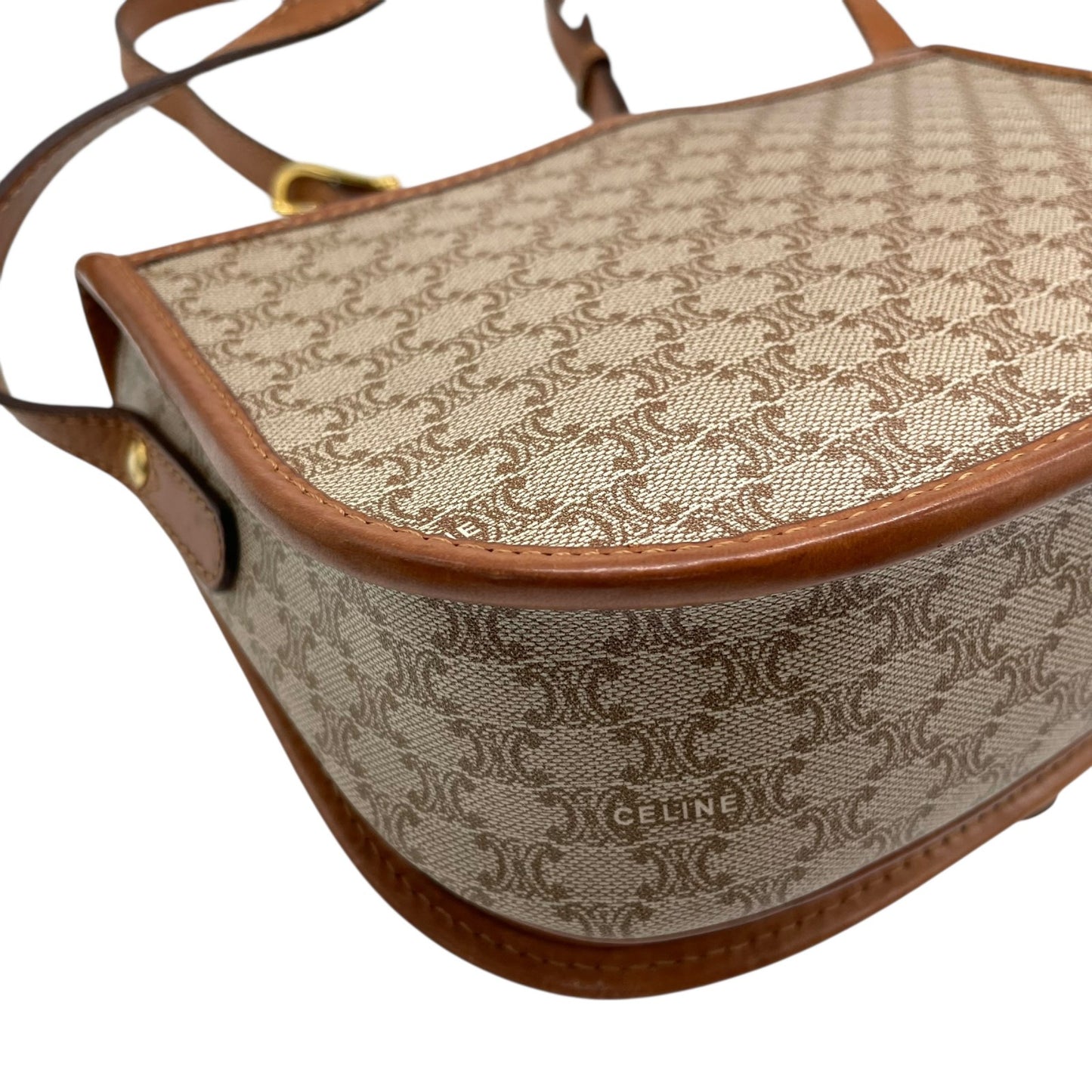 美品 CELINE オールドセリーヌ マカダム柄 トリオンフ ショルダーバッグ PVC レザー ベージュ ブラウン ゴールド金具 斜め掛け可 フラップ開閉 ヴィンテージ レディース K11