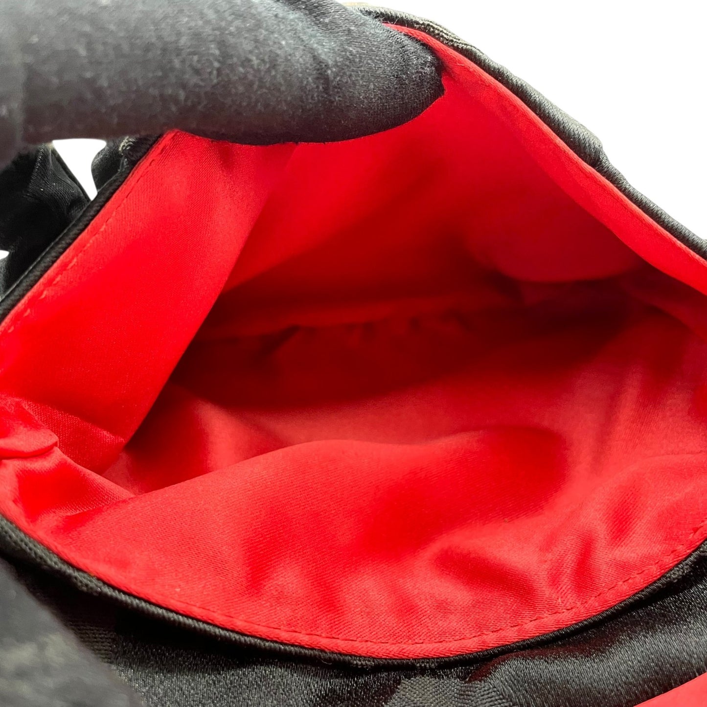 COACH コーチ ポピー シグネチャー 2WAY ショルダーバッグ ハンドバッグ 黒 ブラック キャンバス レザー シルバー金具 フラップポケット ファスナー開閉 肩掛け可 斜め掛け可 ホーボー レディース S30