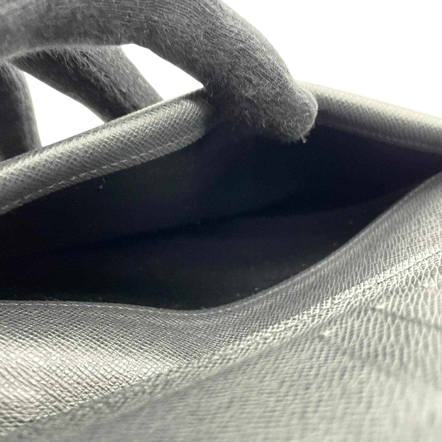 ルイ・ヴィトン Louis Vuitton タイガ ジッピーウォレット ヴェルティカル M32822 長財布 ノワール ブラック レザー ラウンドファスナー シルバー金具 メンズ W6