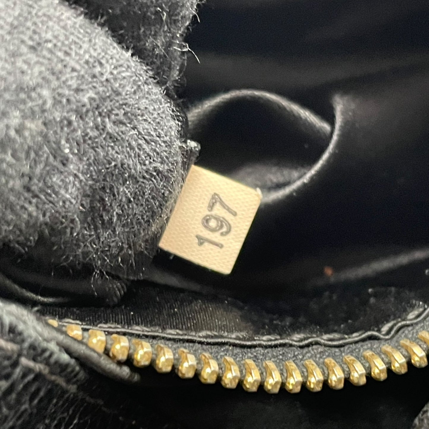 MIUMIU ミュウミュウ ハンドバッグ レザー ブラック【中古】 レディース