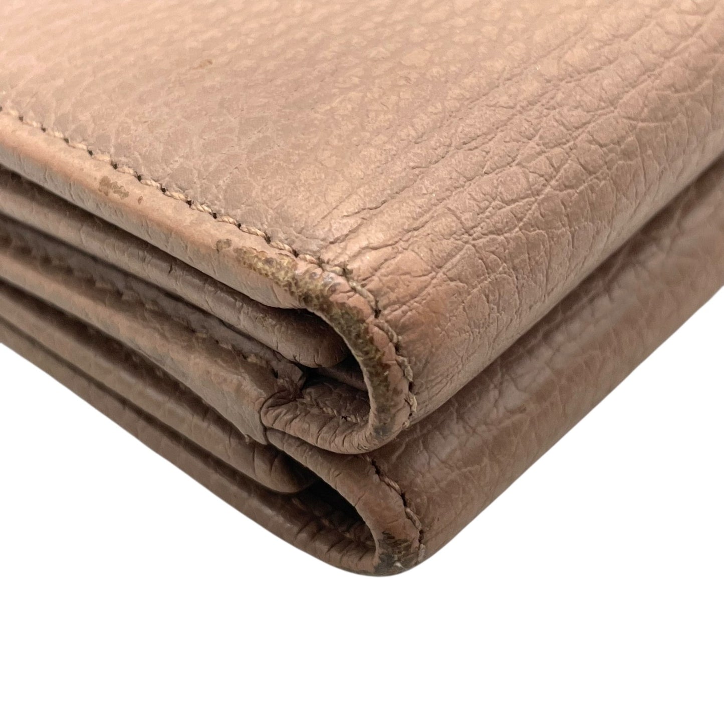 GUCCI グッチ GGマーモント 三つ折り財布 474746 ピンクベージュ レザー 本革 シボ革 ゴールド金具 レディース W2