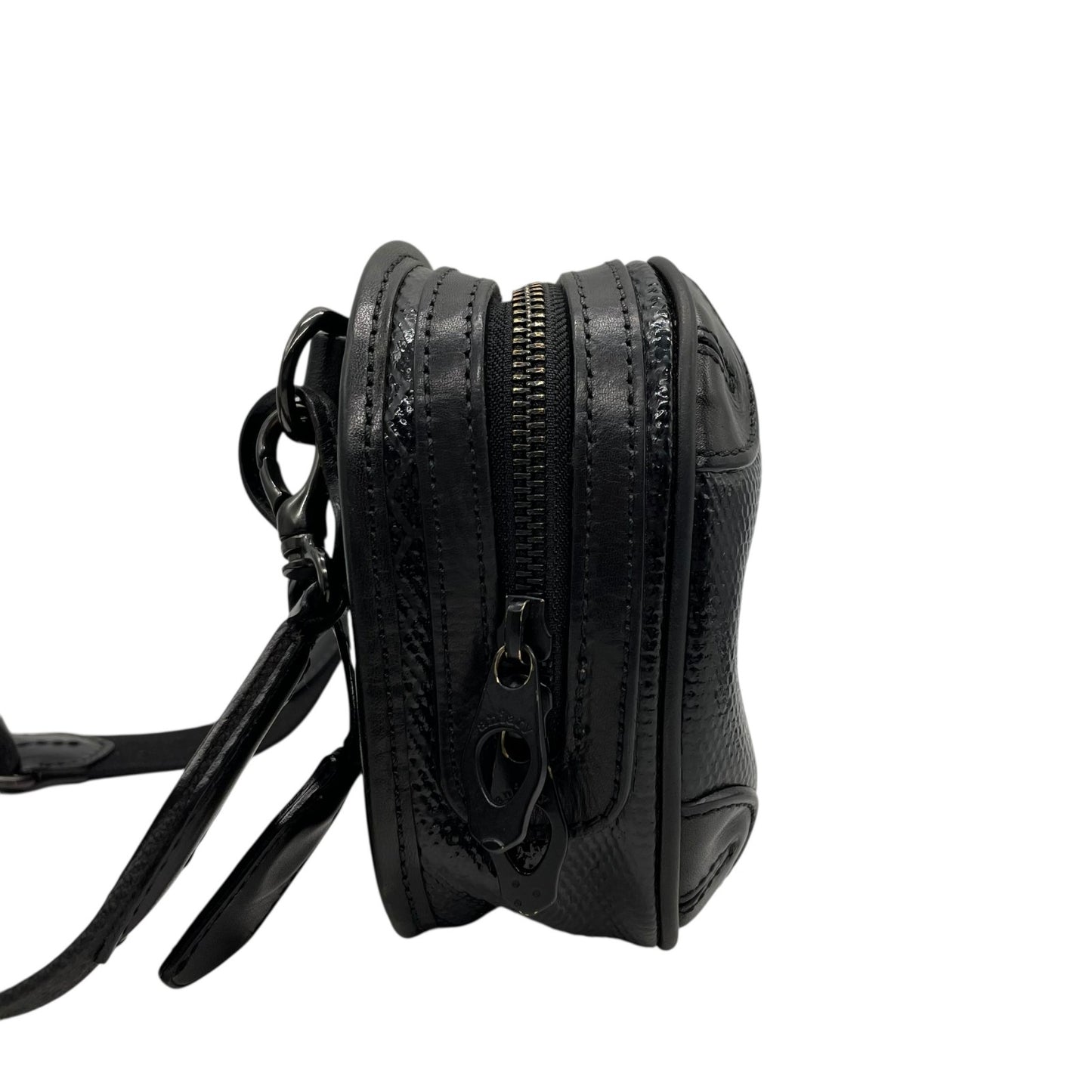 美品 aniary アニアリ ショルダーバッグ カメラバッグ 黒 ブラック パテントレザー ブラック金具 斜め掛け可 クロシェット メンズ レディース Q