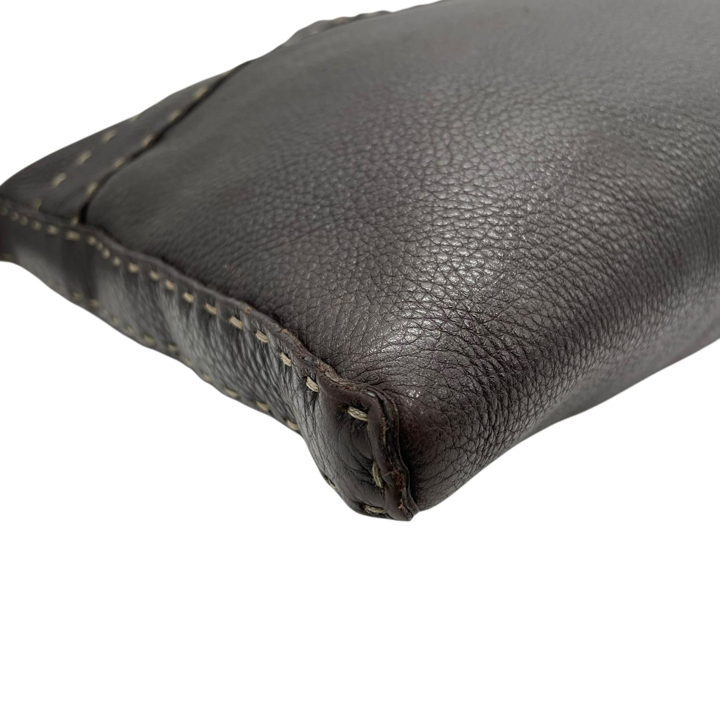 美品 FENDI フェンディ セレリア ショルダーバッグ ステッチ レザー 茶 ブラウン シルバー金具 斜め掛け可 ロゴストラップ ヴィンテージ レディース K3