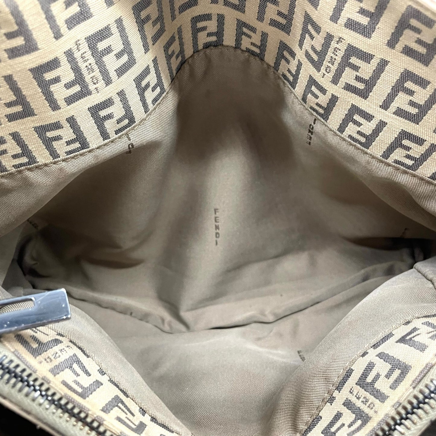 美品 FENDI フェンディ ズッキーノ ハンドバッグ ミニトート ベージュ ブラック キャンバス レザー シルバー金具 FF柄 ズッカ柄 レディース ヴィンテージ B3