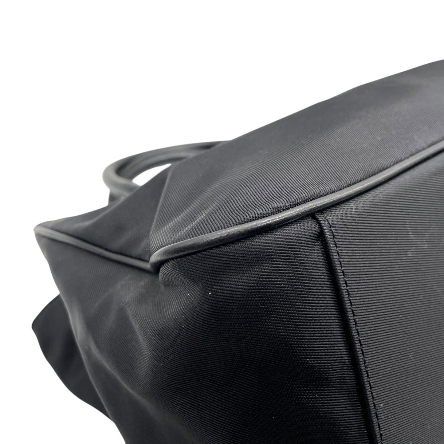 BURBERRY BLUE LABEL バーバリーブルーレーベル トートバッグ ブラック ナイロン 内装ノバチェック A4収納可 ハンドバッグ ロゴ シンプル 通勤通学にも最適 B5