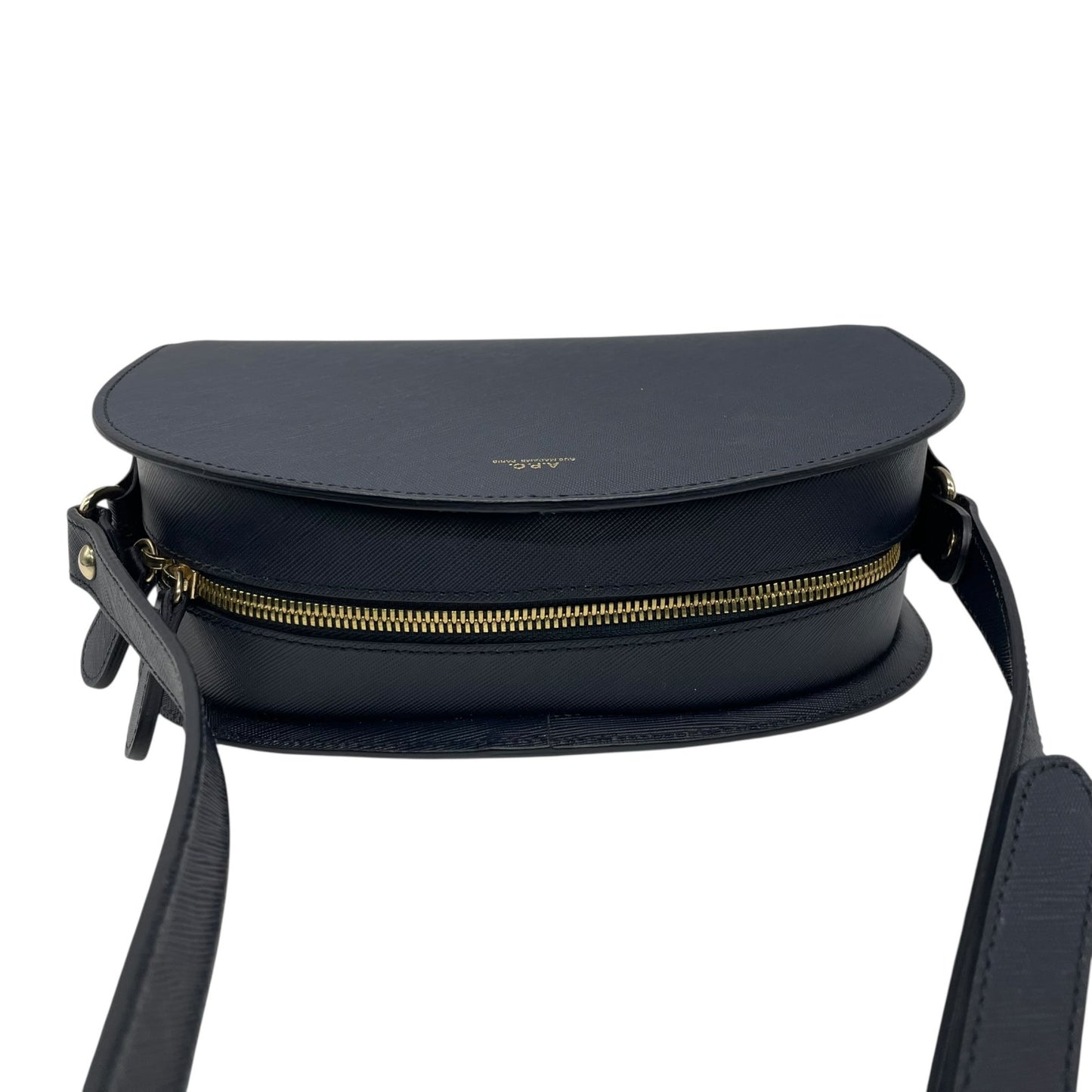 未使用級 アーペーセー A.P.C デミルーン Demi-Lune ショルダーバッグ クロスボディ 紺 ネイビー サフィアーノレザー ゴールド金具 半月型 ハーフムーン ロゴ 斜め掛け可 レディース B2