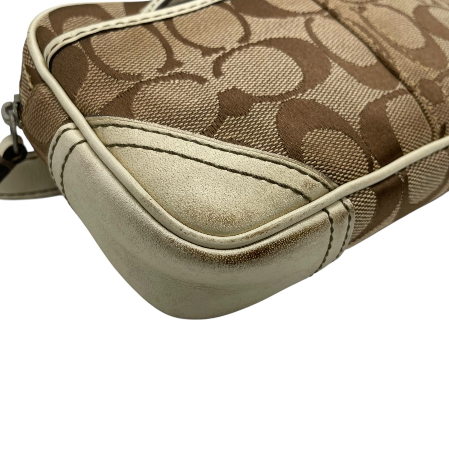 コーチ COACH ポシェット ショルダーバッグ ウエストバッグ シグネチャー柄 ベージュ 白 ホワイト レザー キャンバス ミニバッグ U8