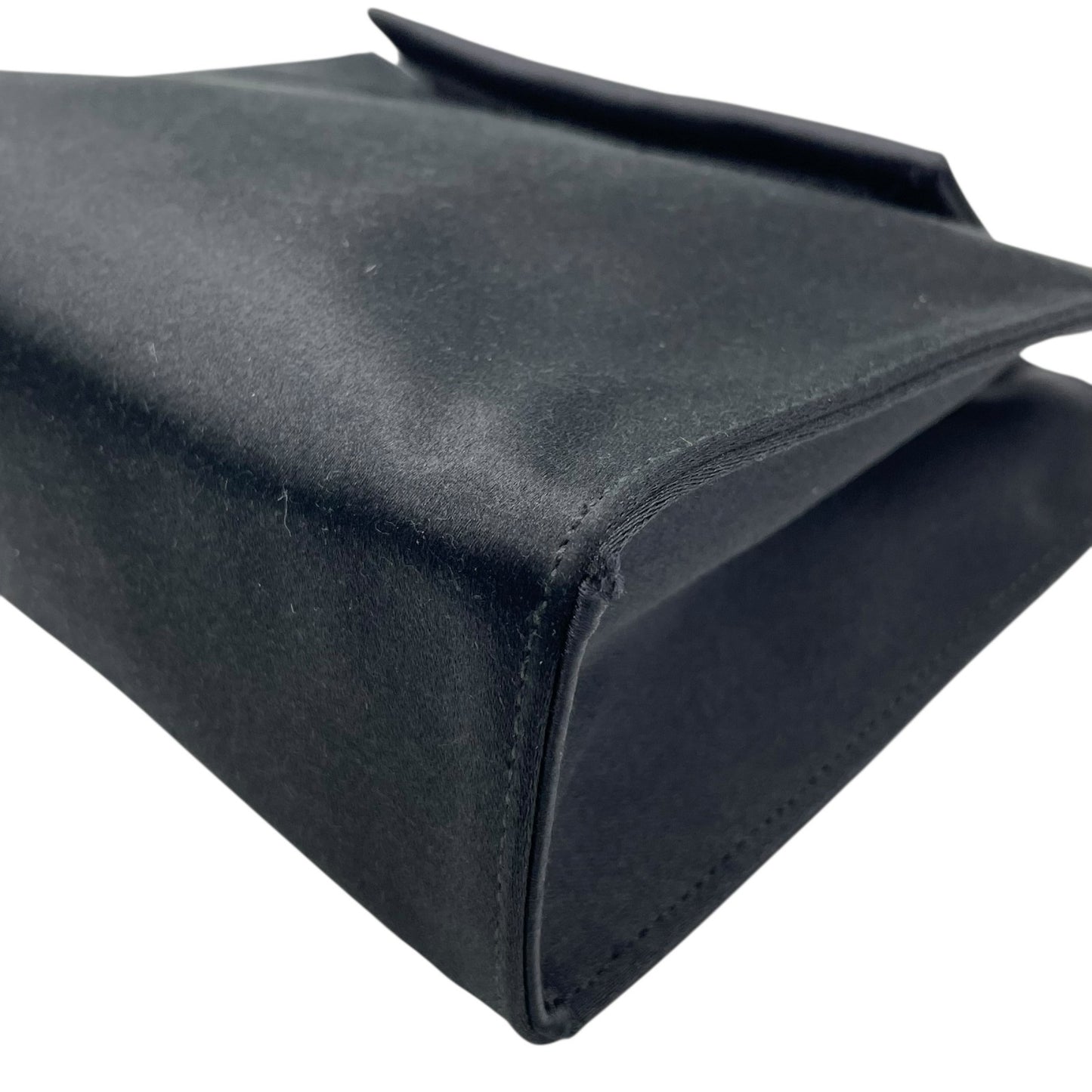 【未使用級】PRADA プラダ ポーチ アクセサリーポーチ ミニクラッチ ナイロン ブラック 三角ロゴ トライアングルロゴ ギャランティカード付き レディース C3