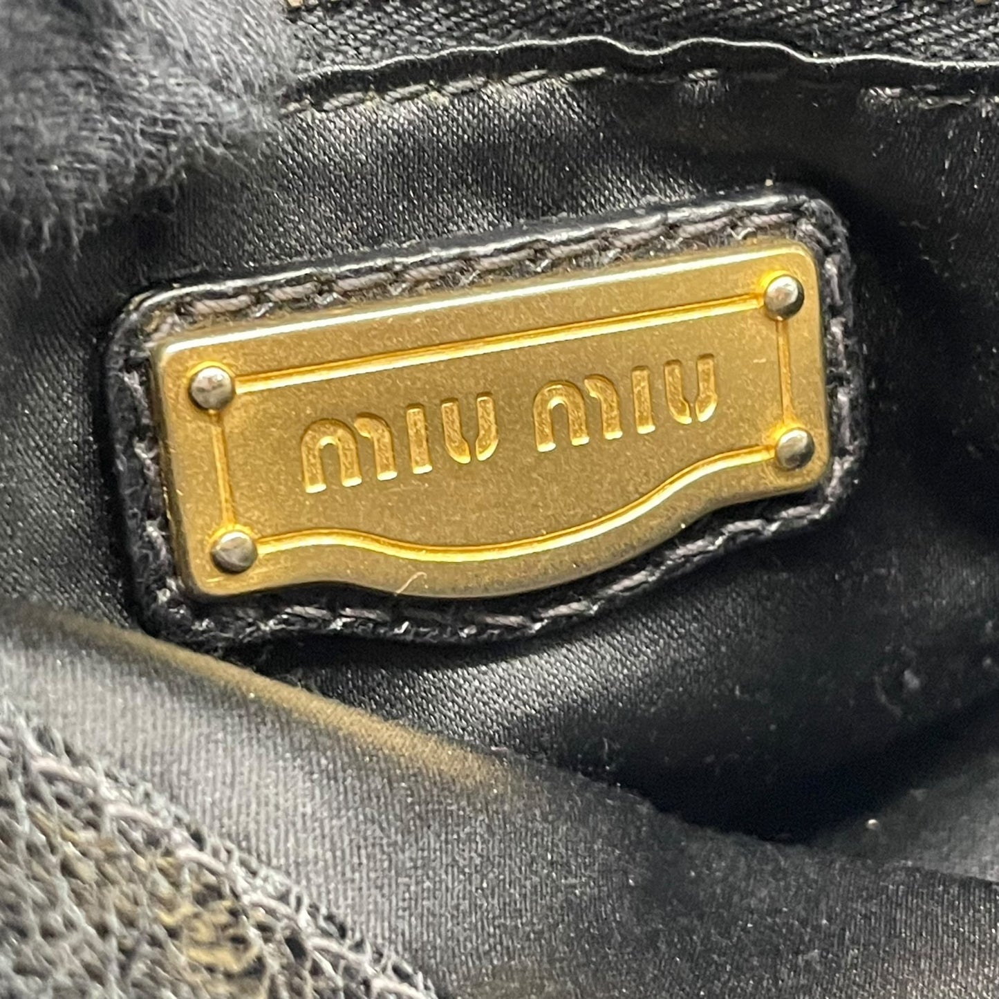 MIUMIU ミュウミュウ ハンドバッグ レザー ブラック【中古】 レディース