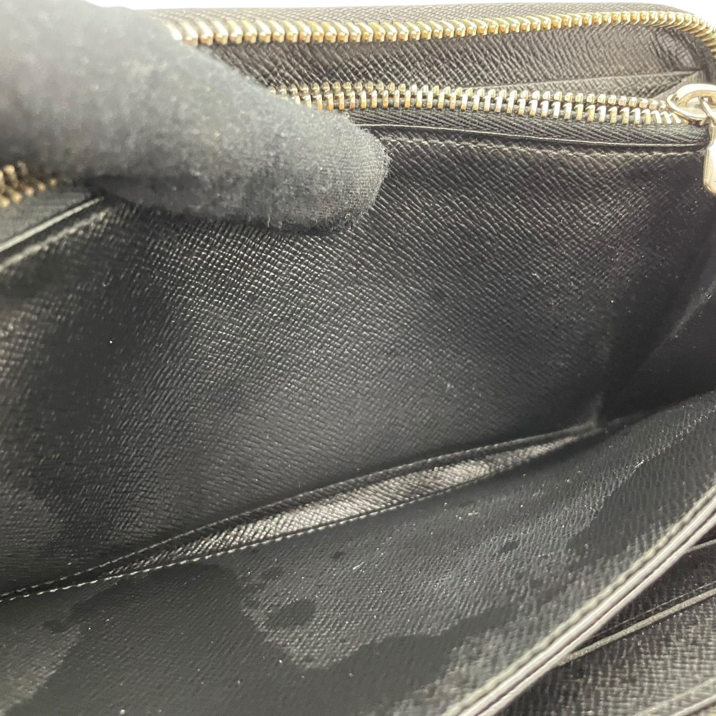 LOUIS VUITTON ルイヴィトン エピ ジッピーウォレット 長財布 M61857 黒 ブラック ノワール シルバー金具 メンズ W3