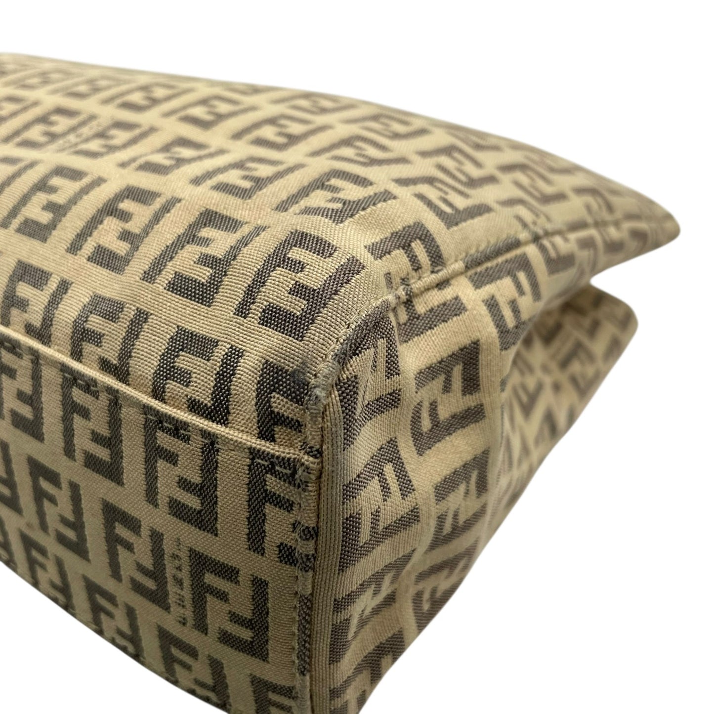 美品 FENDI フェンディ ズッキーノ ハンドバッグ ミニトート ベージュ ブラック キャンバス レザー シルバー金具 FF柄 ズッカ柄 レディース ヴィンテージ B3