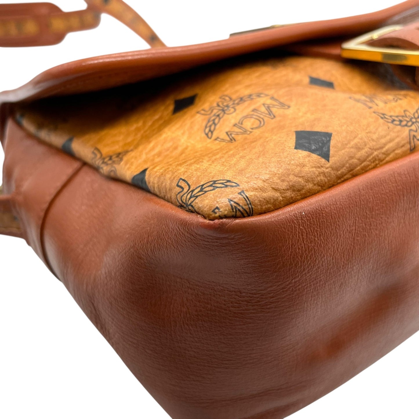 MCM エムシーエム ショルダーバッグ メッセンジャーバッグ ヴィセトス PVC レザー ブラウン 茶色 ゴールド金具 総柄 クロスボディ 斜め掛け ユニセックス K8