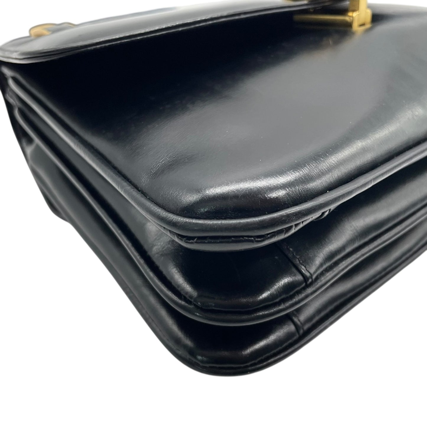 美品 CELINE セリーヌ ショルダーバッグ 黒 ブラック レザー 馬車金具 ゴールド金具 ホースキャリッジ サルキー ヴィンテージ レディース オールドセリーヌ 斜め掛け可 フラップ開閉 C1