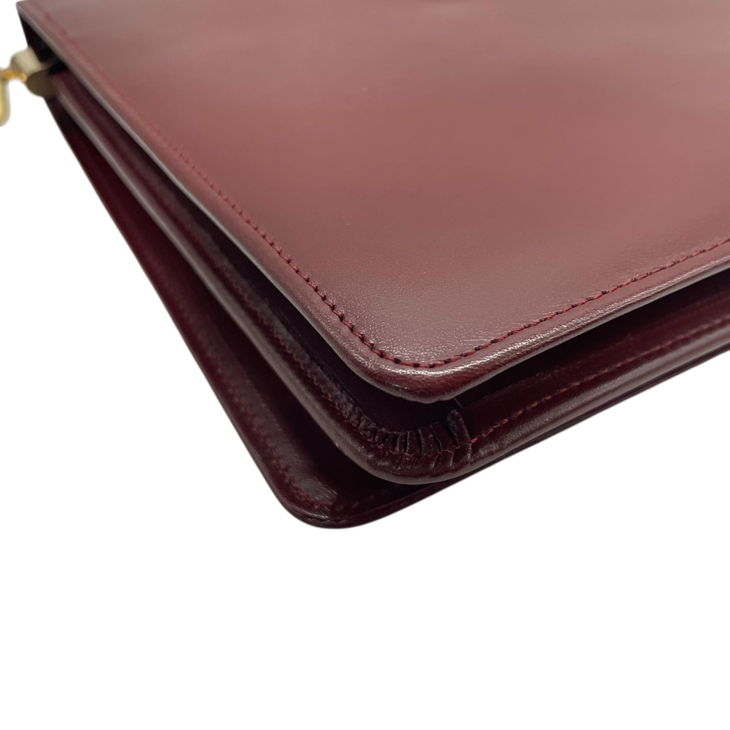 美品 Cartier カルティエ マストライン ショルダーバッグ レザー 赤 ボルドー ワインレッド フラップ開閉 ゴールド金具 肩掛け可 レディース 2Cモチーフ B5