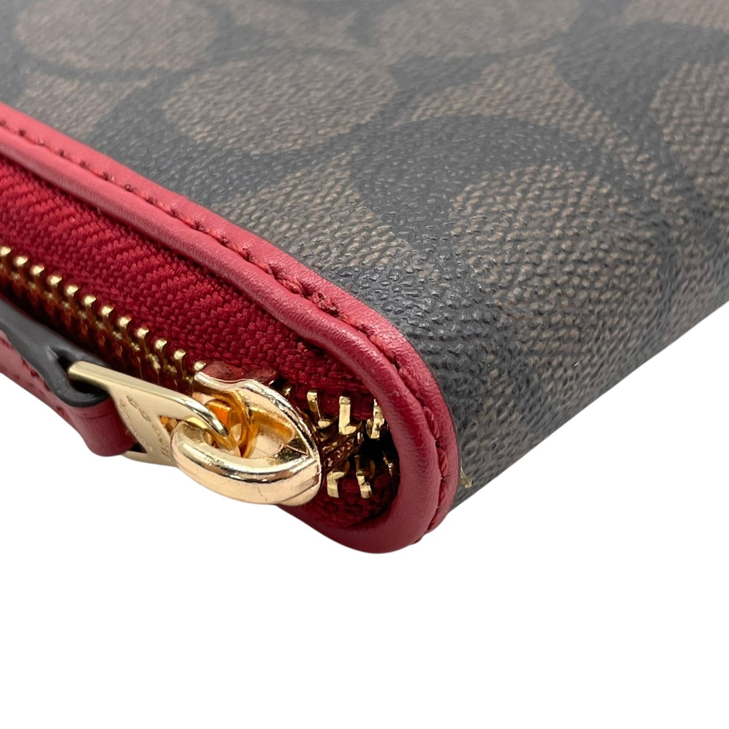 極美品 COACH コーチ シグネチャー 長財布 ラウンドファスナー 茶 ダークブラウン 赤 レッド 54630 IML72 ゴールド金具 PVC レザー ロゴ レディース W1