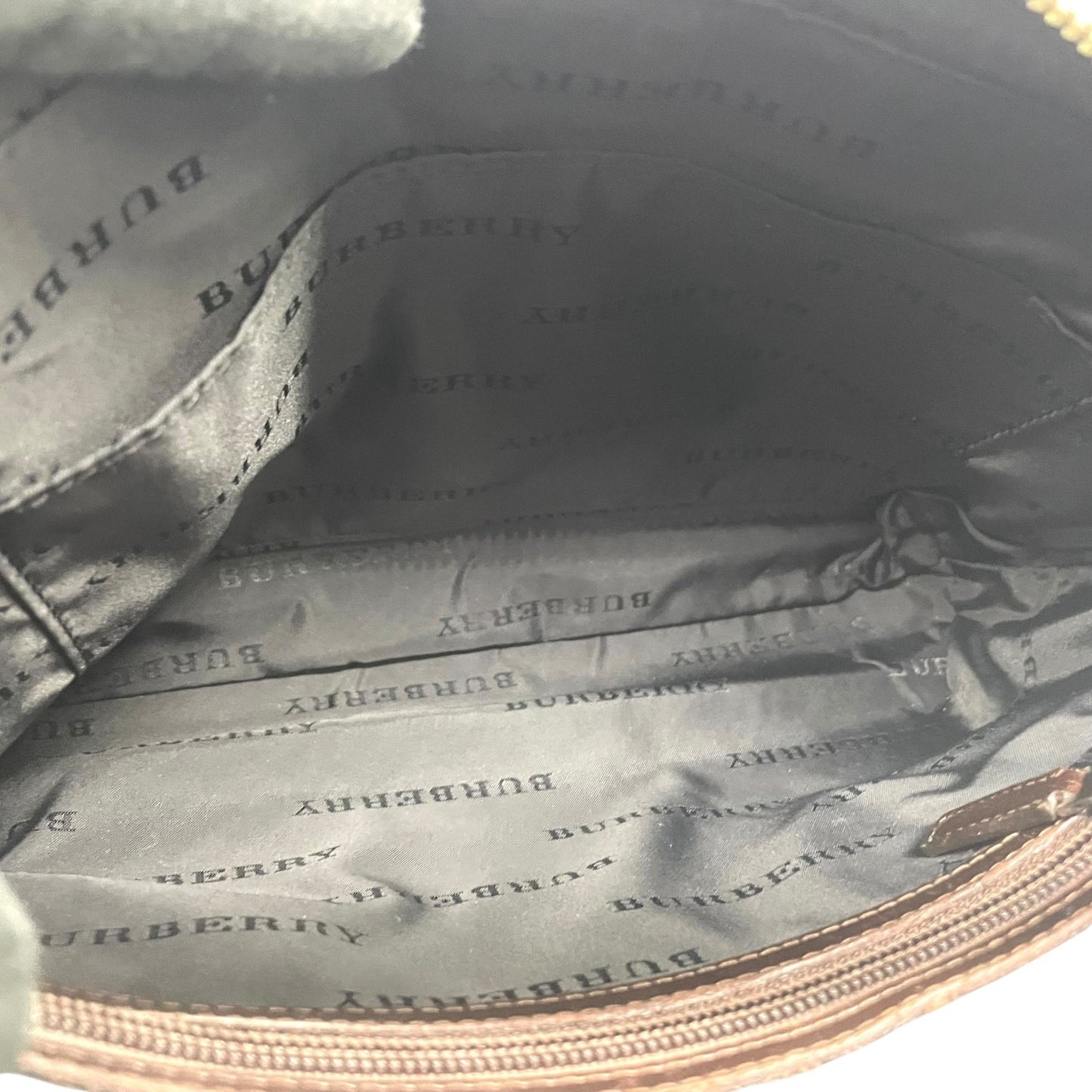 BURBERRY バーバリー ノバチェック ショルダーバッグ キャンバス レザー ベージュ 茶 ブラウン シルバー金具 ロゴプレート チェック柄 斜め掛け 肩掛け レディース C6