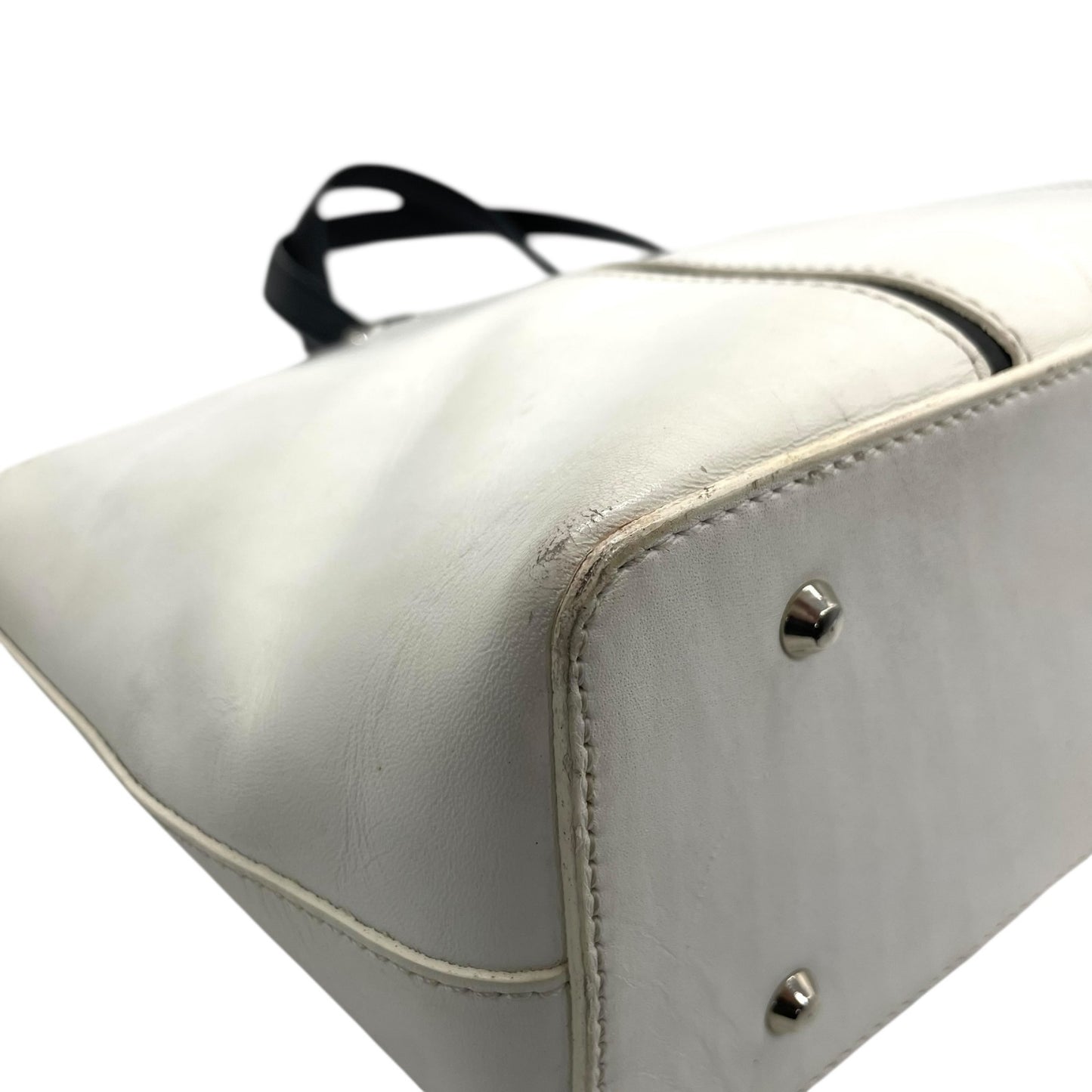 BURBERRY バーバリー ハンドバッグ 白 ホワイト 黒 ブラック レザー シルバー金具 ロゴ 横長 Y2K ノバチェック レディース C2