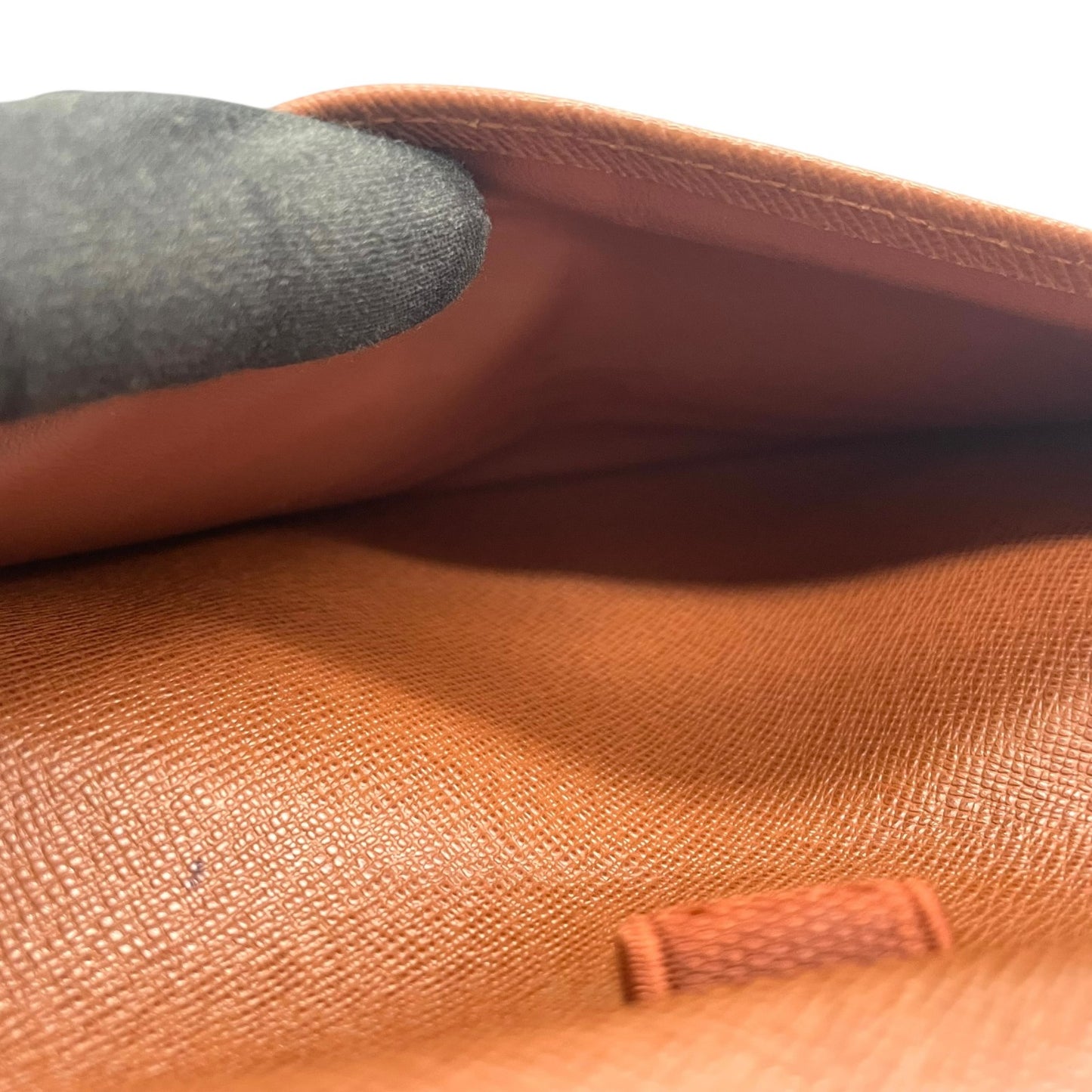 ルイ・ヴィトン LOUIS VUITTON LV モノグラム ポルトトレゾール インターナショナル M61215 長財布 茶色 ブラウン レザー 金金具 ゴールド シリアル刻印 W1