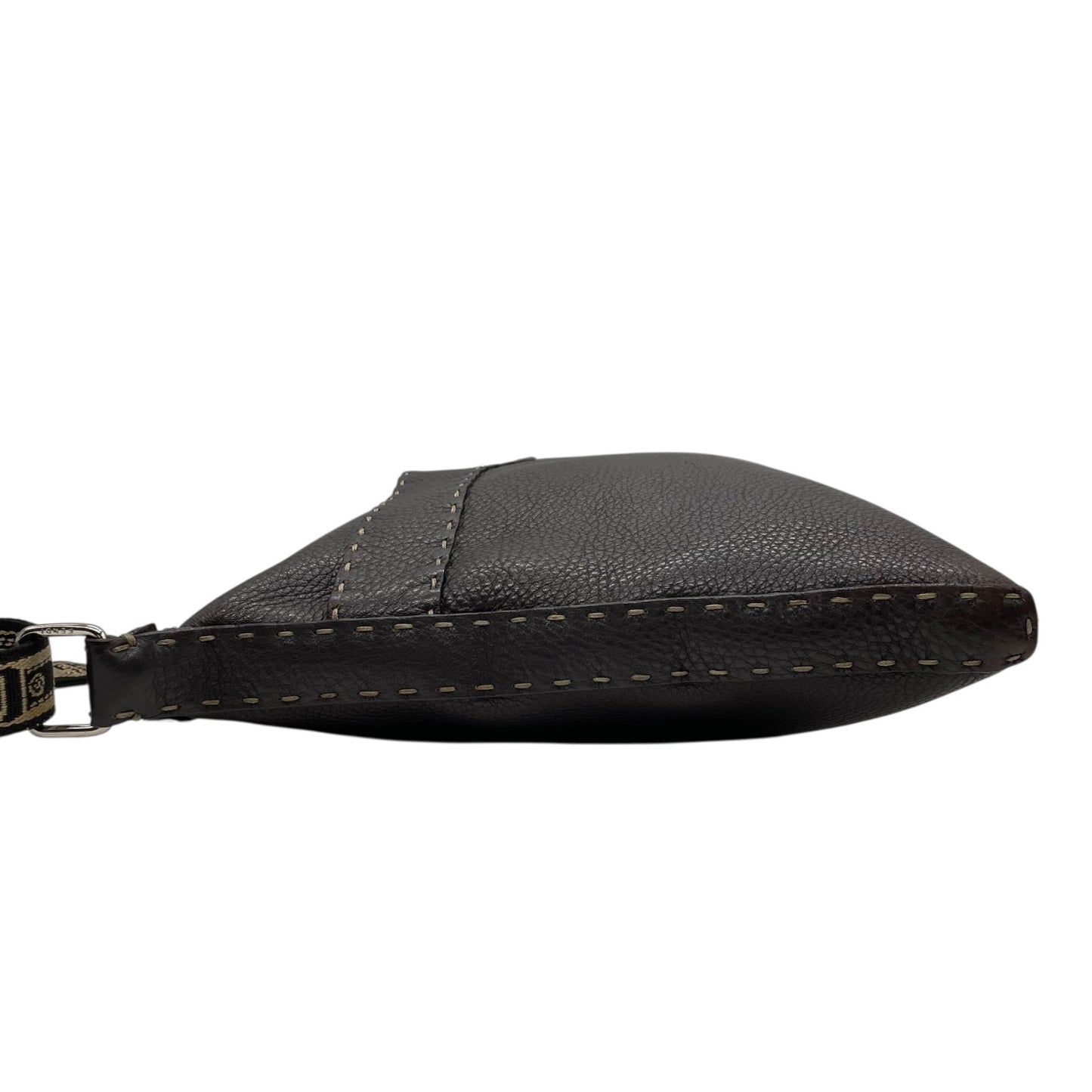 美品 FENDI フェンディ セレリア ショルダーバッグ ステッチ レザー 茶 ブラウン シルバー金具 斜め掛け可 ロゴストラップ ヴィンテージ レディース K3