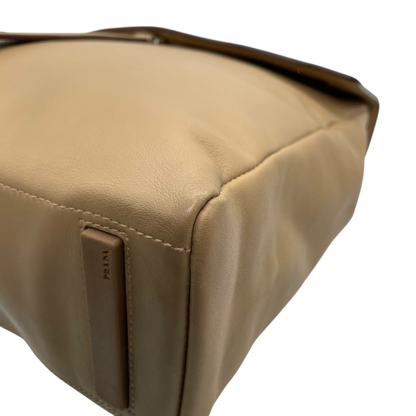 美品 PRADA プラダ ハンドバッグ ポーチ付き B10397 ベージュ レザー シルバー金具 ロゴ型押し 手提げ レディース ギャランティカード付き B4 00s archive