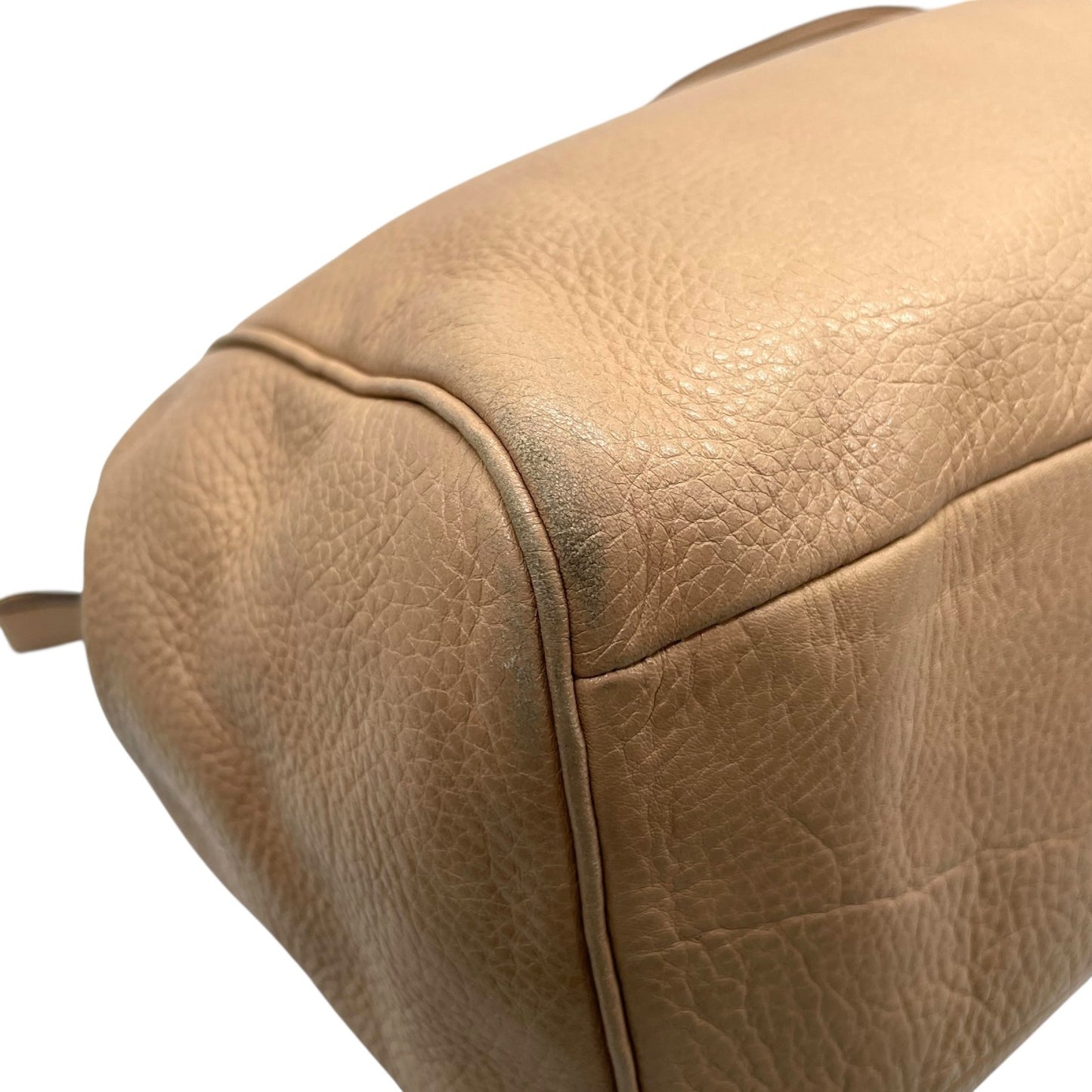 COACH コーチ トートバッグ ハンドバッグ ベージュ レザー ゴールド金具 肩掛け可 ホースロゴ ロゴチャーム ファスナー開閉 レディース E10