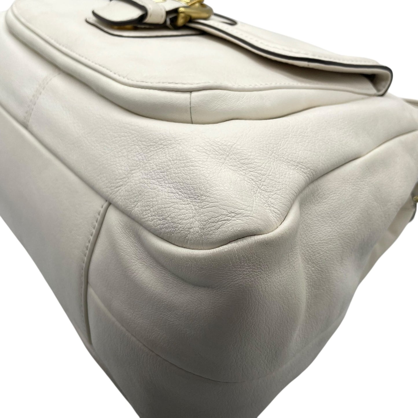 コーチ COACH ショルダーバッグ ワンショルダー レザー 白 ホワイト バックルデザイン 金金具 ゴールド金具 レディース T3