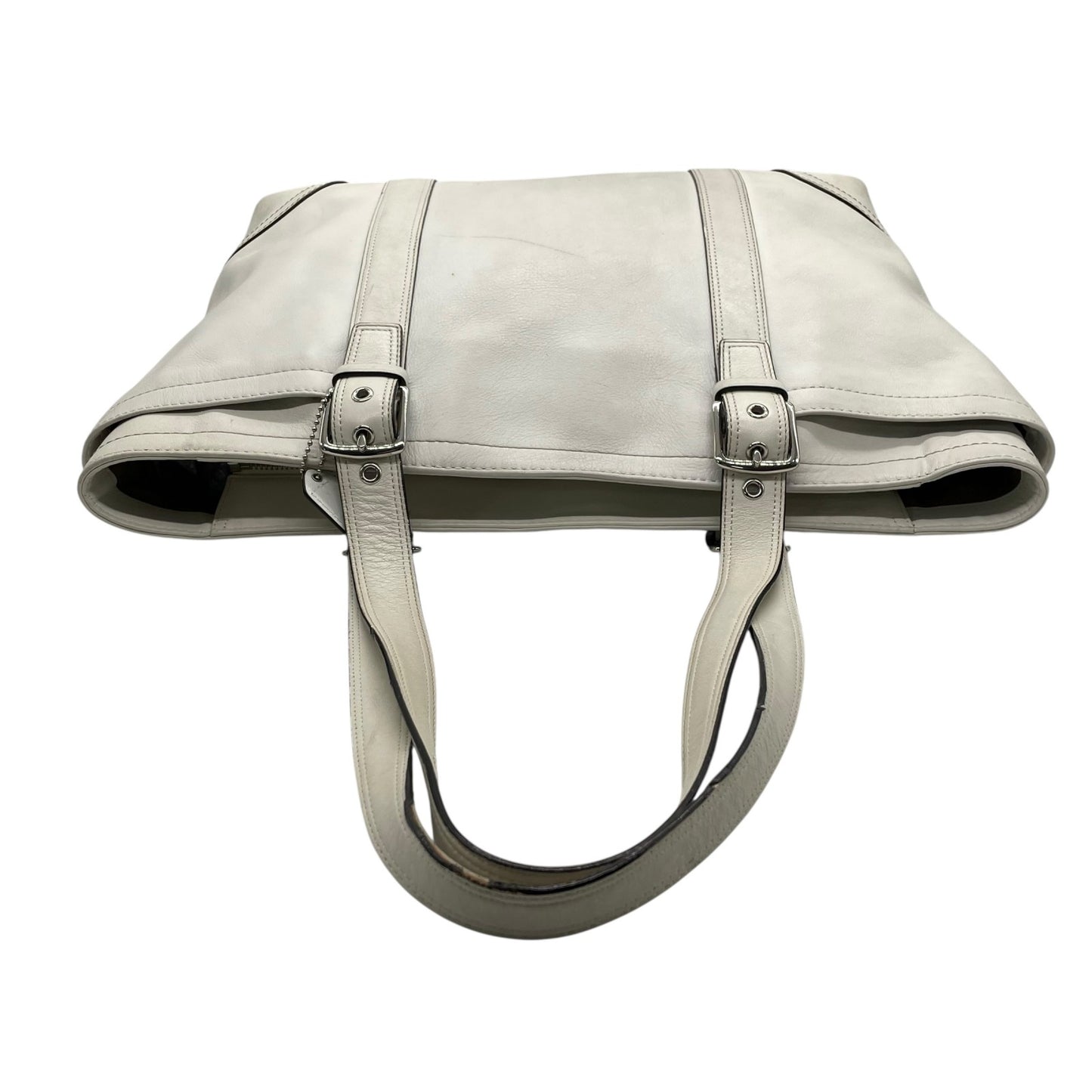 コーチ COACH トートバッグ ホワイト 白 レザー A4収納可 肩掛け可 ロゴチャーム シルバー金具 レディース T1