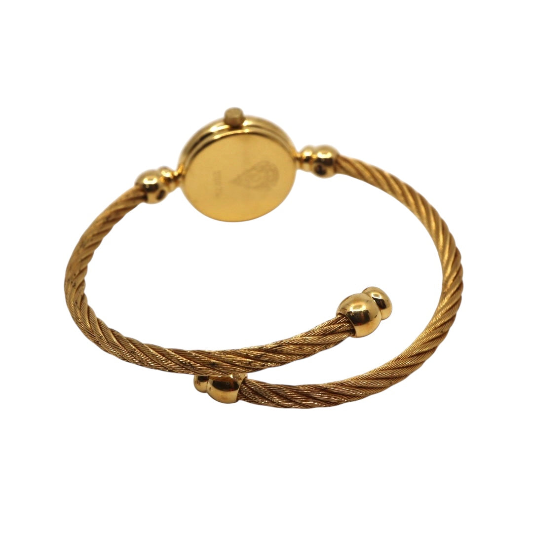 美品 電池交換済 グッチ GUCCI 2700.2.L 腕時計 レディースウォッチ バングルウォッチ ワイヤーブレスレット クォーツ ゴールド ブラック文字盤 アナログ ヴィンテージ ビンテージ エレガント クラシック ドレスウォッチ 稼働品 G3