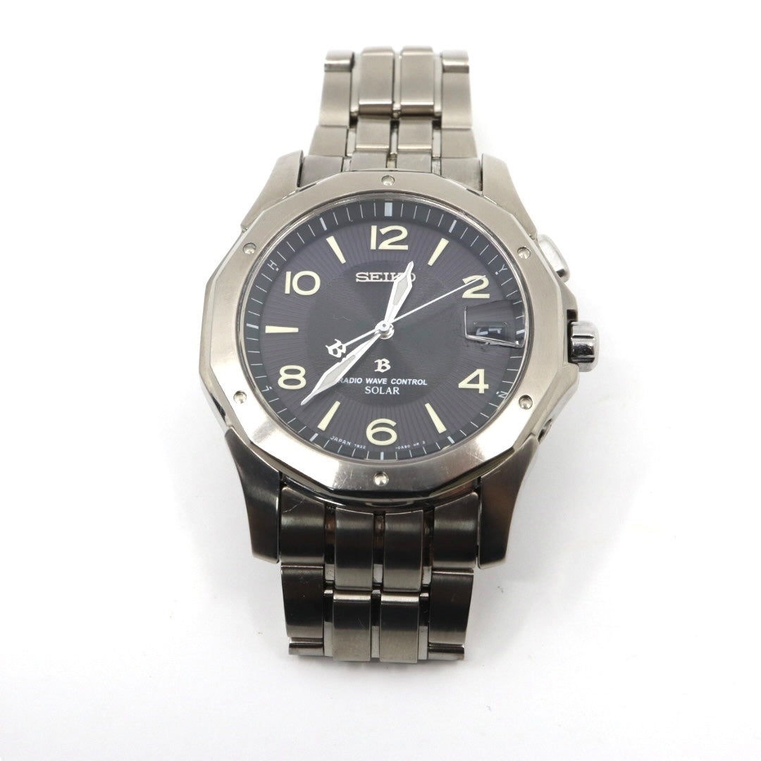 【稼働品／クリーニング済】セイコー SEIKO ブライツ 7B22-0AC0 腕時計 メンズウォッチ ソーラー電波 チタン ブラック文字盤 シルバー デイト アナログ ビジネスシーン カジュアル 軽量モデル G3