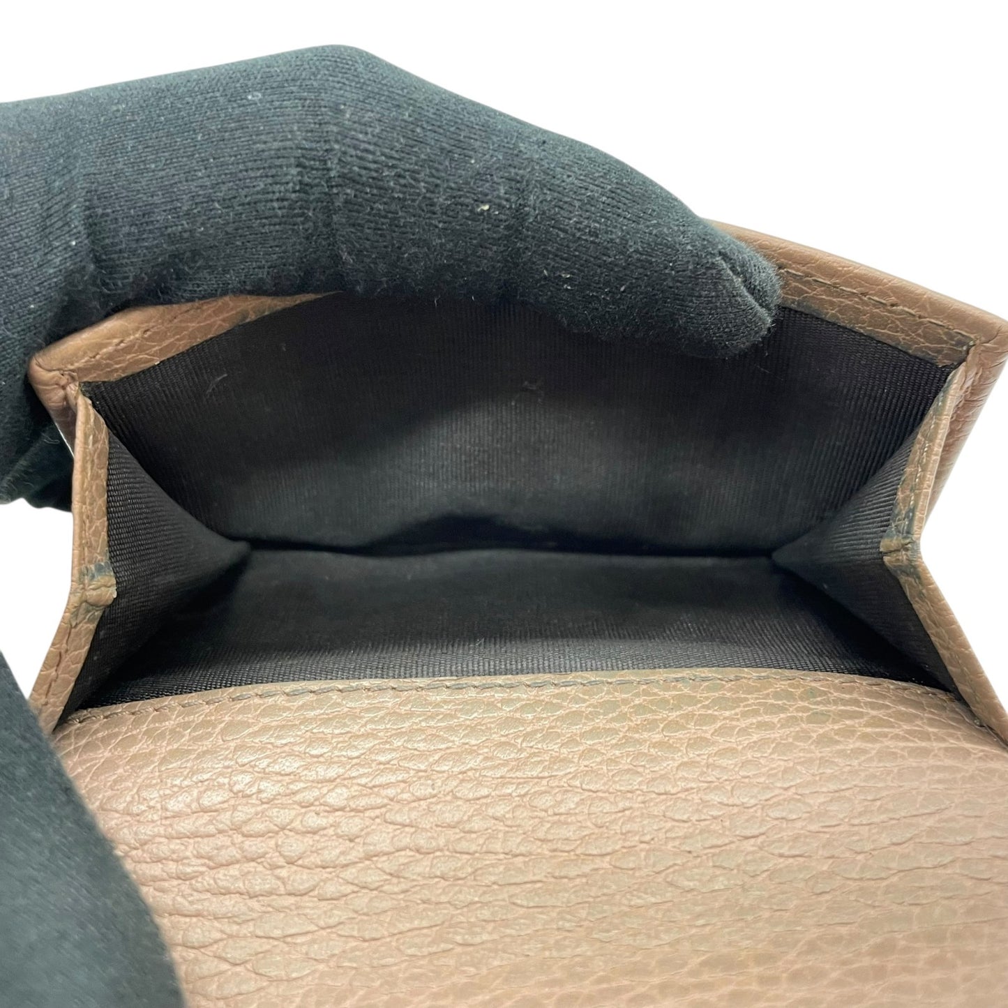 GUCCI グッチ GGマーモント 三つ折り財布 474746 ピンクベージュ レザー 本革 シボ革 ゴールド金具 レディース W2