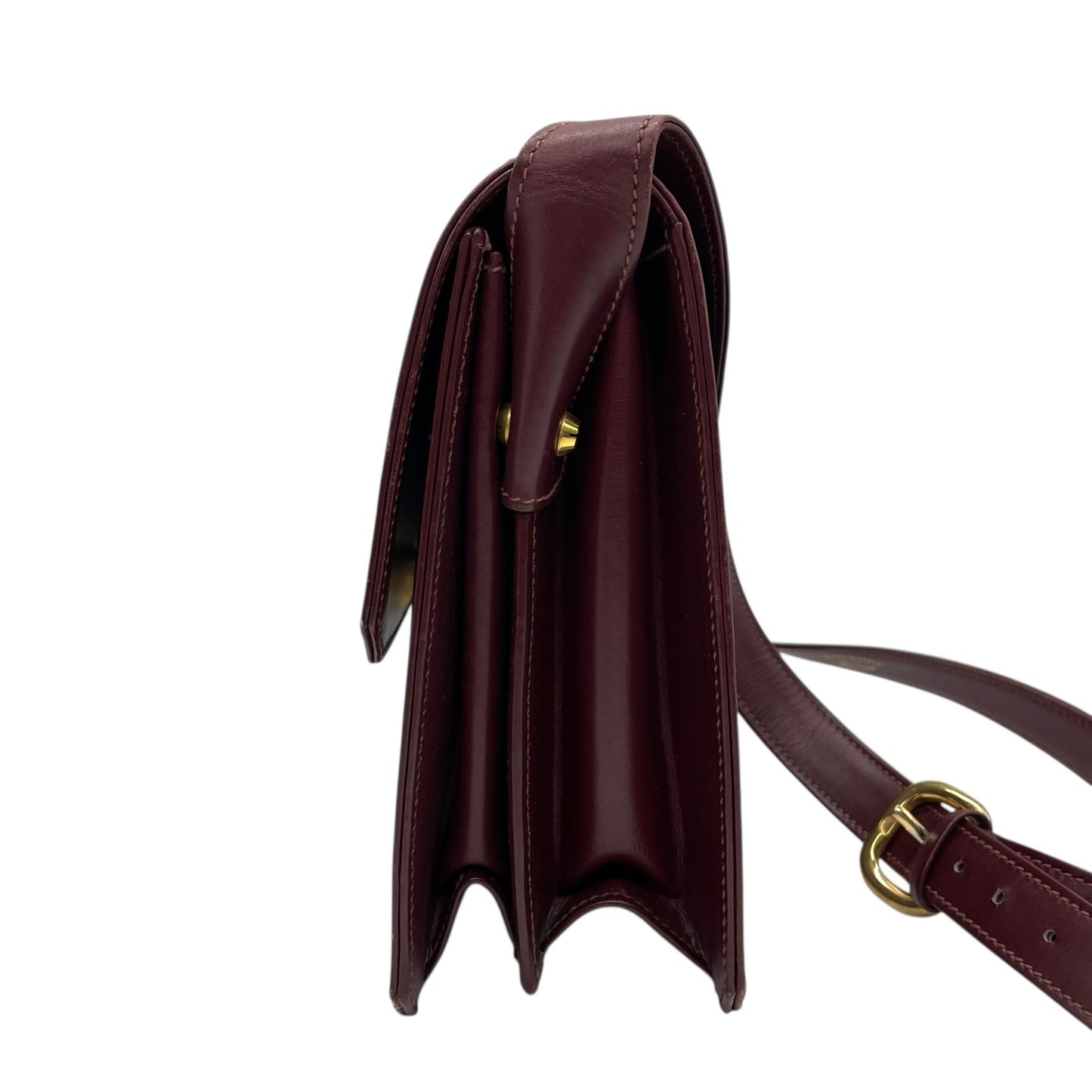 GUCCI グッチ ショルダーバッグ レザー 赤 ボルドー ワインレッド ゴールド金具 肩掛け可 斜め掛け可 ターンロック ヴィンテージ オールドグッチ レディース Z3