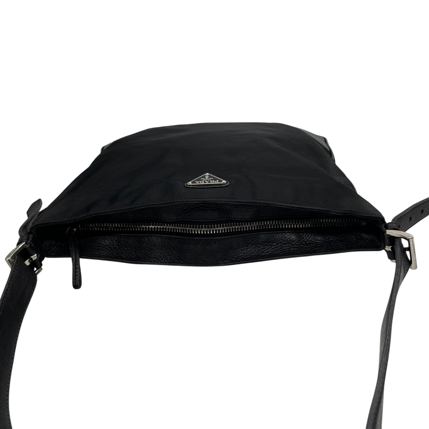 PRADA プラダ ショルダーバッグ ナイロン レザー 黒 ブラック NERO 三角プレートロゴ トライアングルロゴ シルバー金具 斜め掛け可 メンズ レディース K13