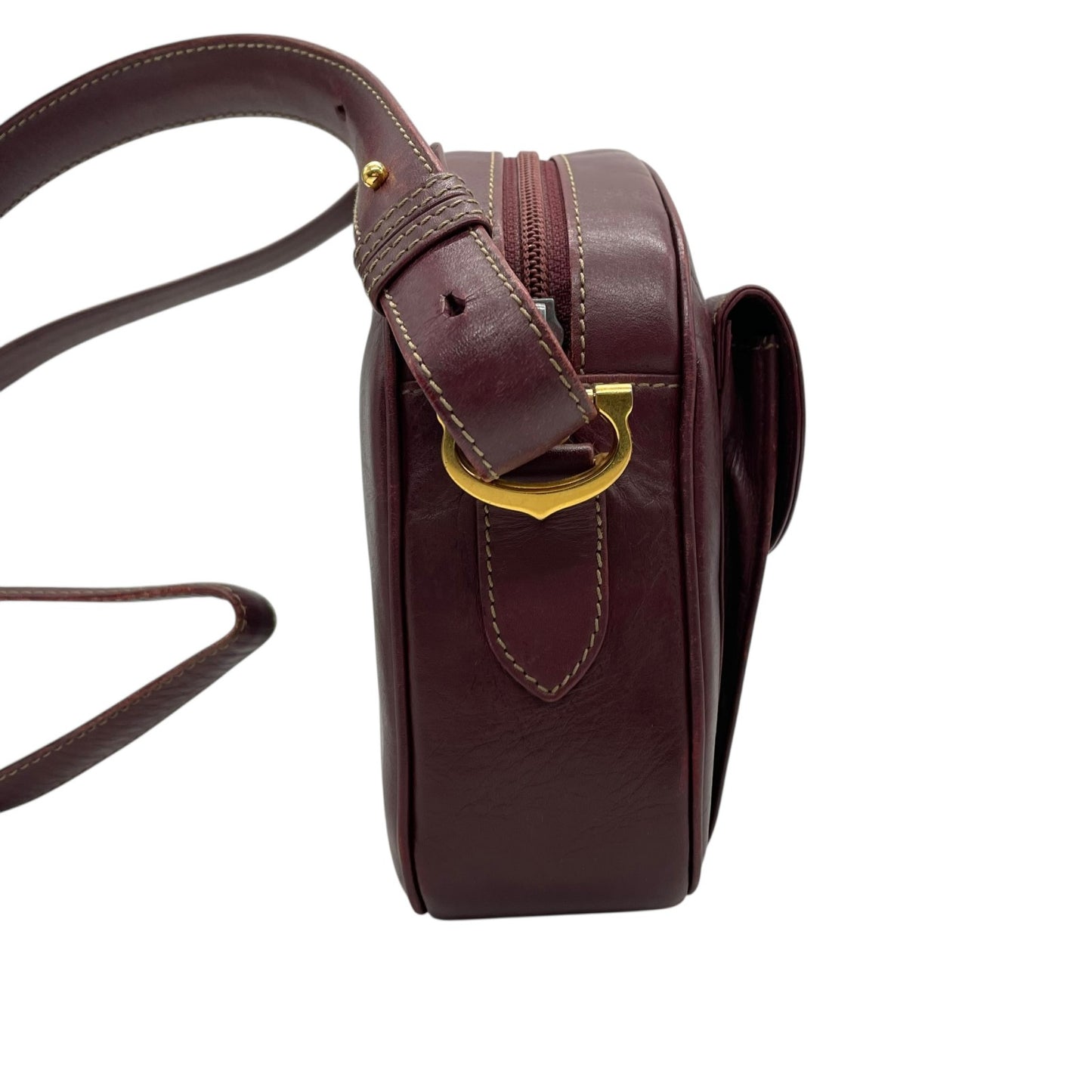 美品 Cartier カルティエ マストライン ショルダーバッグ 赤 ボルドー ワインレッド レザー ゴールド金具 ロゴ 2Cモチーフ カメラバッグ 斜め掛け可 レディース Z1