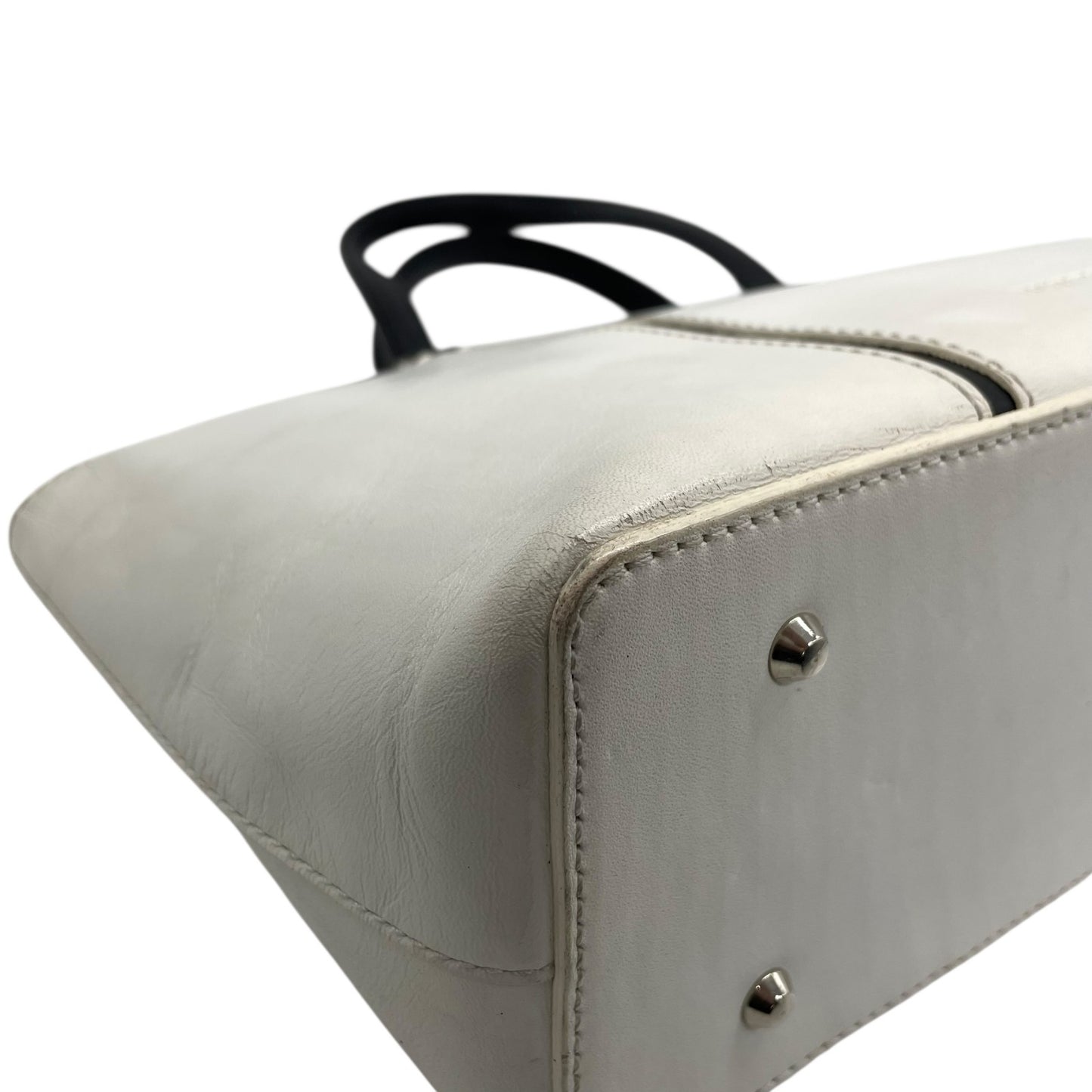 BURBERRY バーバリー ハンドバッグ 白 ホワイト 黒 ブラック レザー シルバー金具 ロゴ 横長 Y2K ノバチェック レディース C2