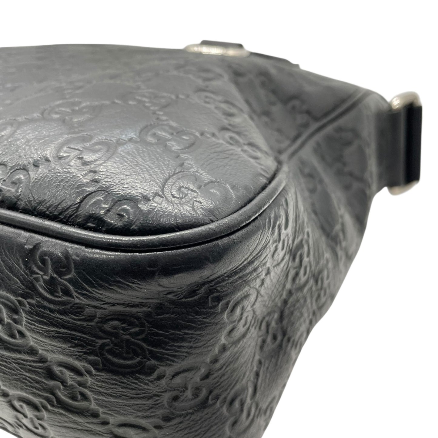 美品 GUCCI グッチ グッチシマ シェリー ロゴ型押し ショルダーバッグ メッセンジャーバッグ レザー 黒 ブラック シルバー金具 322080 斜め掛け可 メンズ レディース E