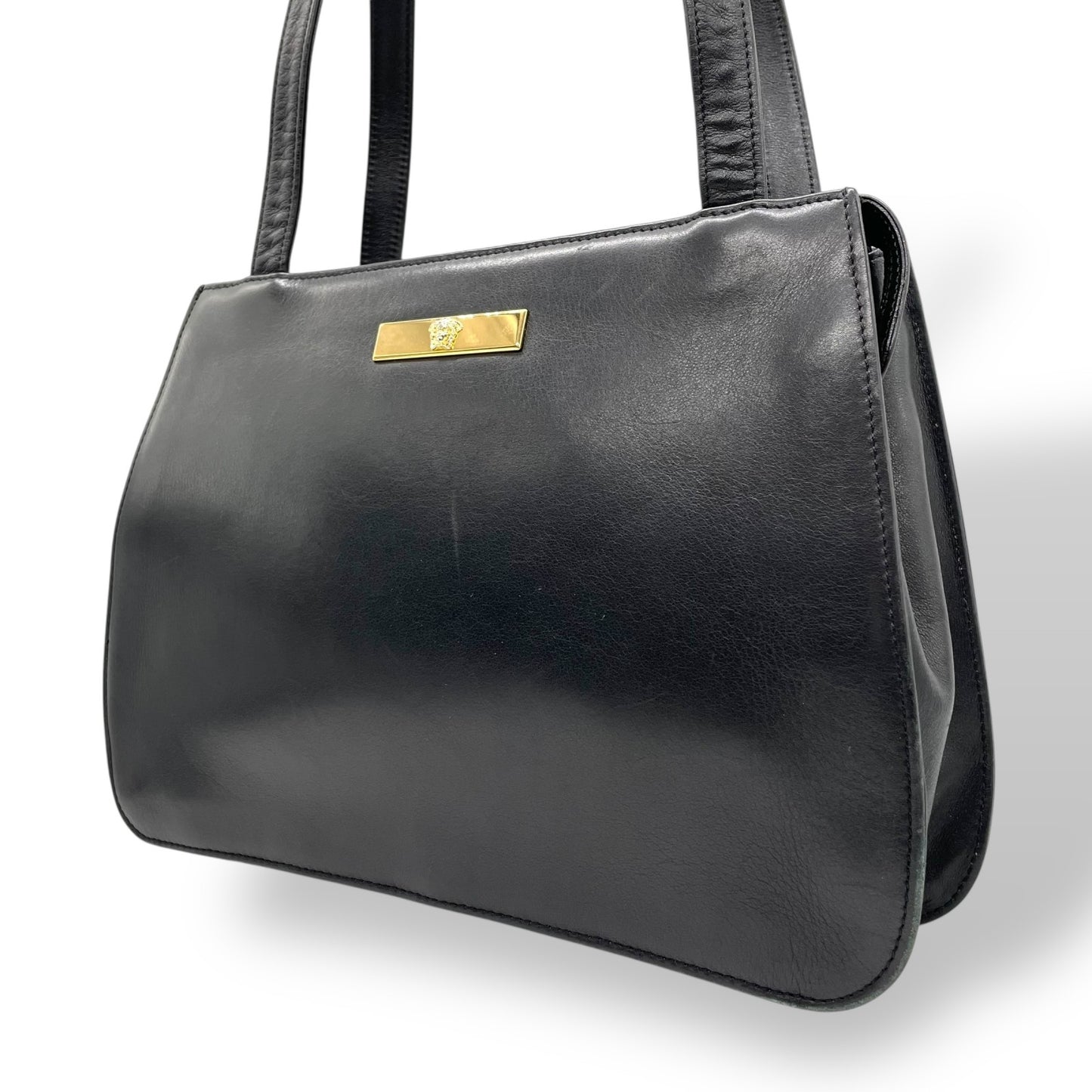 GIANNI VERSACE ジャンニ ヴェルサーチ ワンショルダー ショルダーバッグ メデューサ レザー 黒 ブラック ゴールド金具 肩掛け可 ファスナー開閉 レディース ヴィンテージ Z3