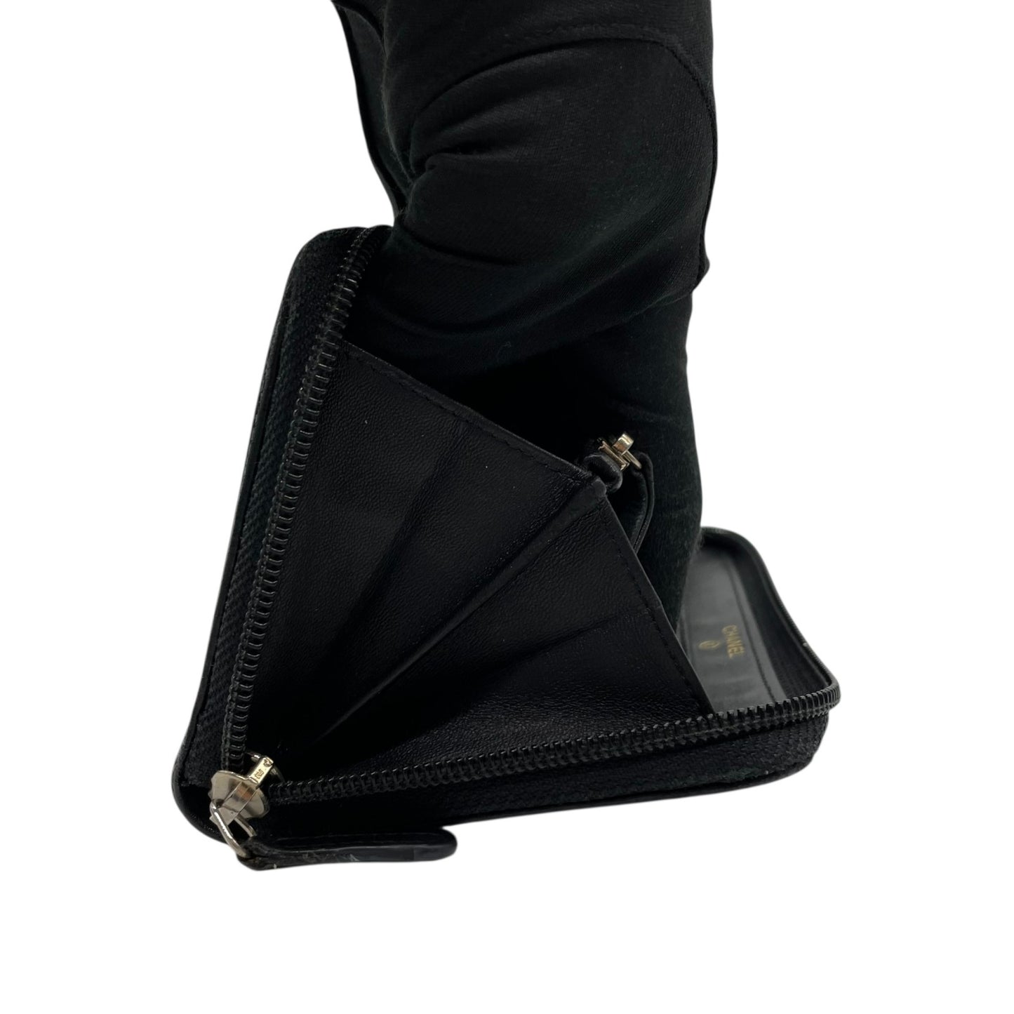 美品 シャネル CHANEL ボーイシャネル ラウンドファスナー 長財布 ブラック 黒 レザー 金 ゴールド金具 キルティング ココマーク W6