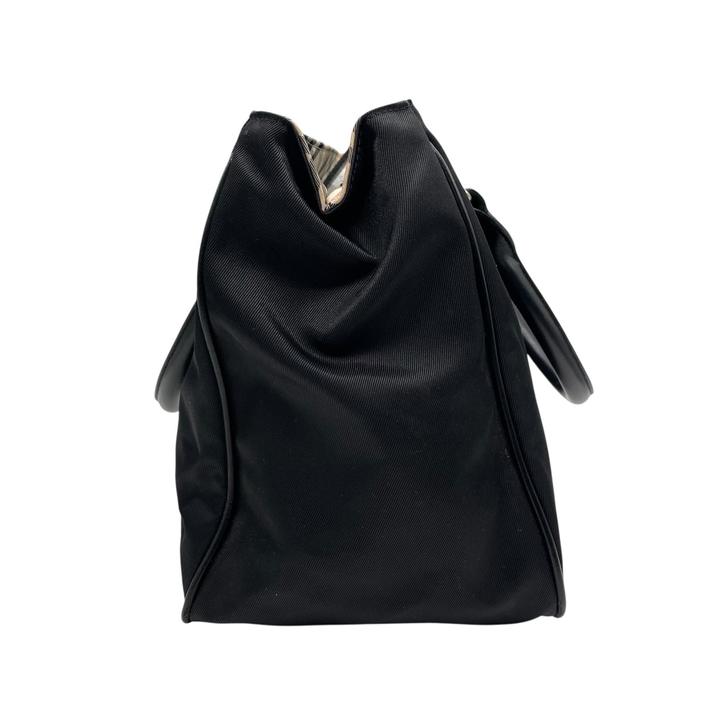 BURBERRY BLUE LABEL バーバリーブルーレーベル トートバッグ ブラック ナイロン 内装ノバチェック A4収納可 ハンドバッグ ロゴ シンプル 通勤通学にも最適 B5