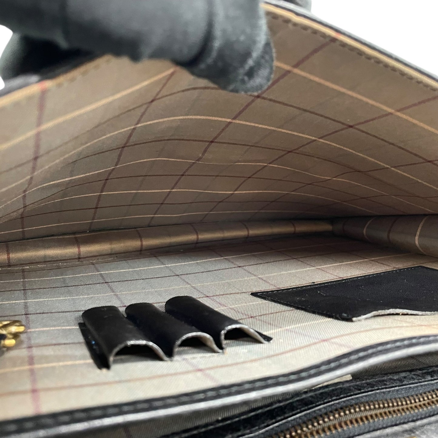 バーバリー BURBERRY ビジネスバッグ ブリーフケース ダレスバッグ ブラック 黒 レザー シボ革 ゴールド金具 ホースロゴ ヴィンテージ メンズ B