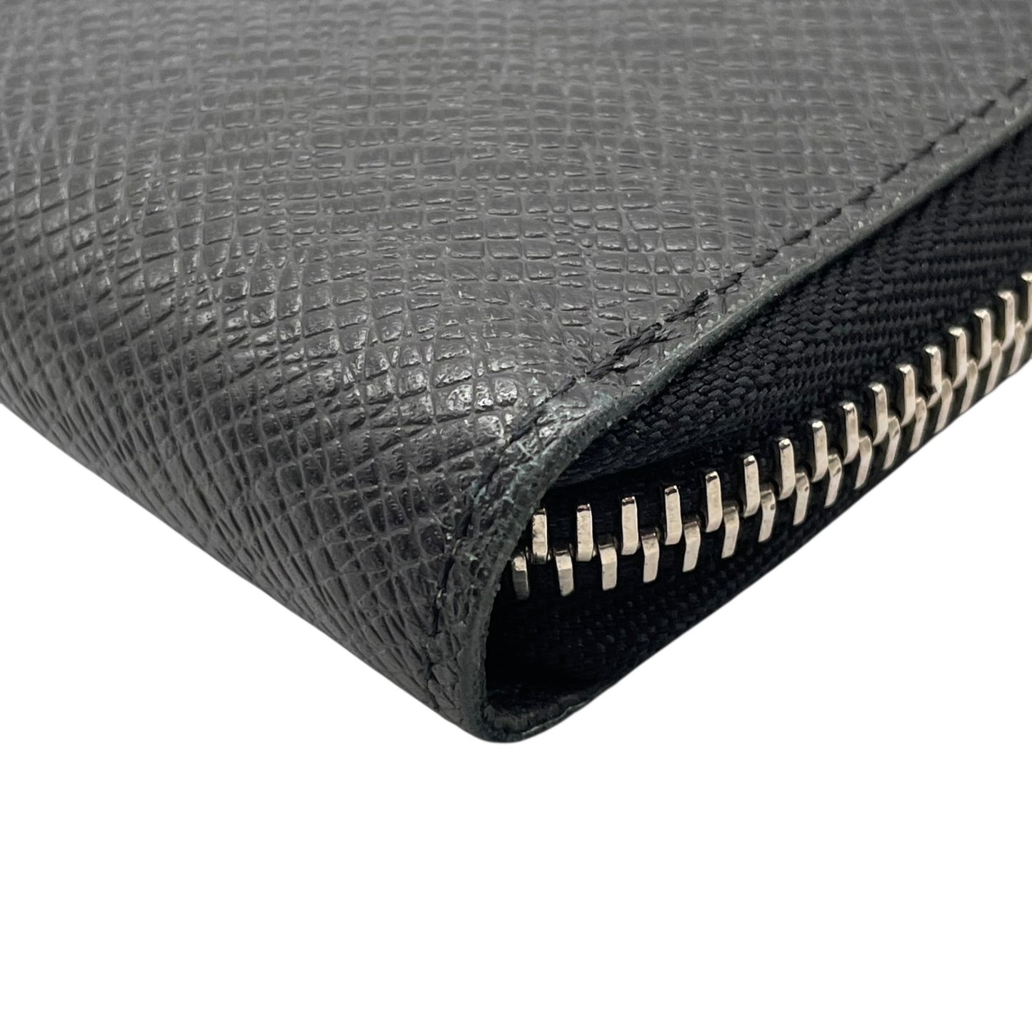 ルイ・ヴィトン Louis Vuitton タイガ ジッピーウォレット ヴェルティカル M32822 長財布 ノワール ブラック レザー ラウンドファスナー シルバー金具 メンズ W6