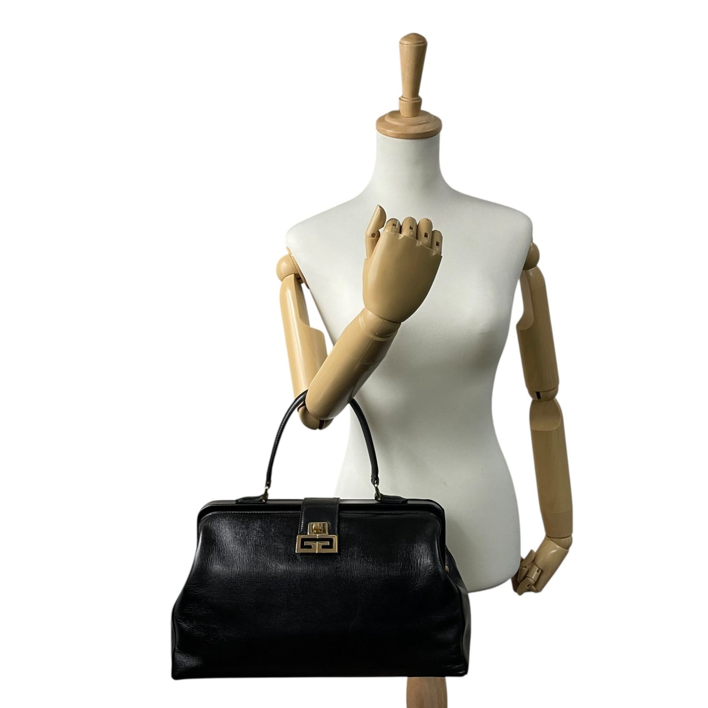 GIVENCHY ジバンシィ ジバンシー SACS ハンドバッグ 黒 ブラック レザー 本革 ゴールド金具 トップハンドル Gロゴ 手提げ レディース ヴィンテージ B5