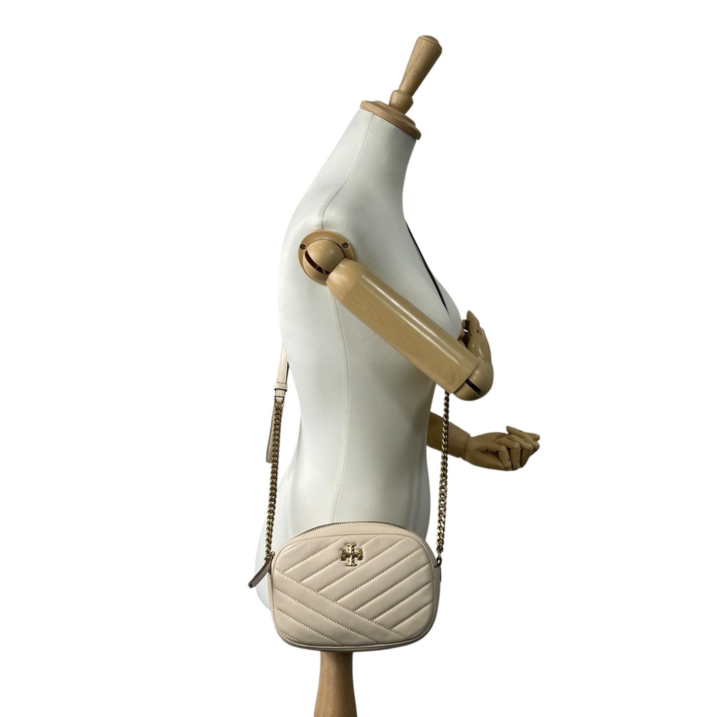 TORY BURCH トリーバーチ キラ カメラバッグ ショルダーバッグ アイボリー ベージュ レザー ゴールド金具 キルティング ロゴ チェーン レディース K9