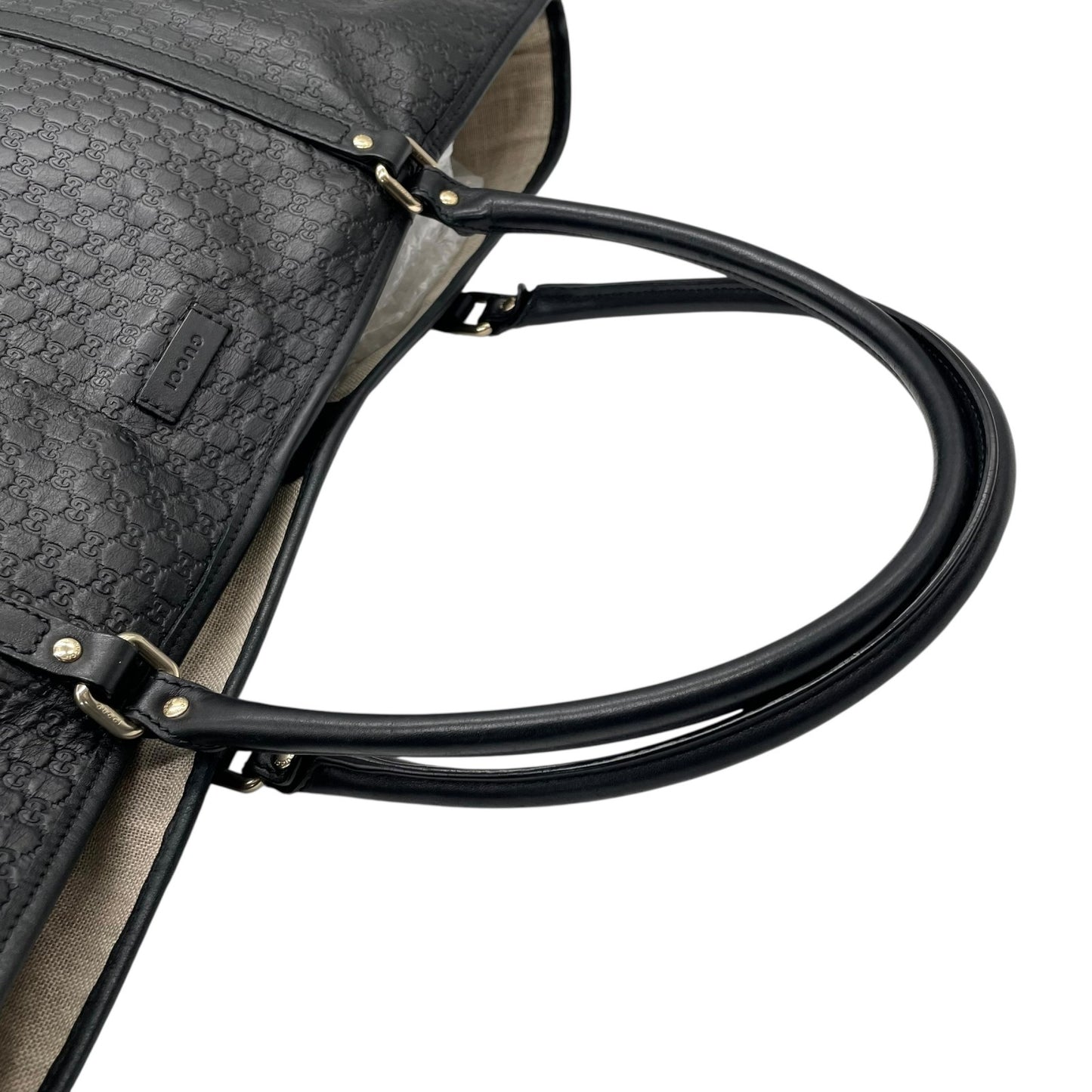 美品 GUCCI グッチ マイクログッチシマ トートバッグ 449648 黒 ブラック レザー ゴールド金具 肩掛け可 A4収納可 メンズ レディース E