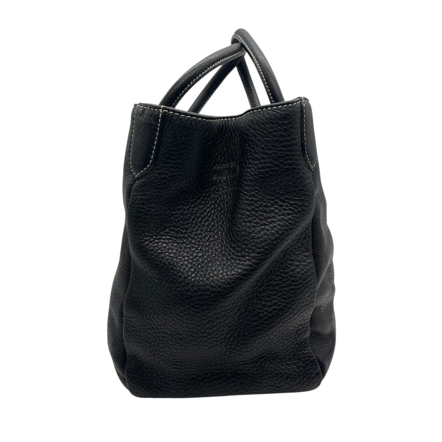 A.D.M.J エーディーエムジェイ トートバッグ レザー 黒 ブラック ホワイトステッチ シュリンクレザー 金金具 ゴールド金具 T3