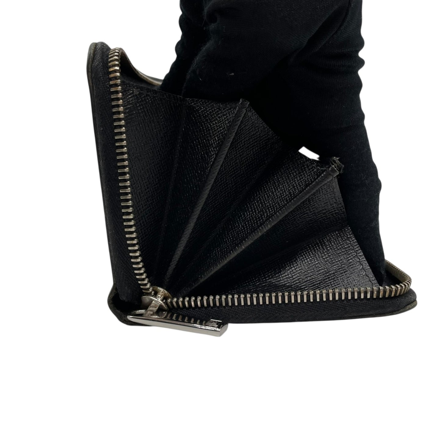 LOUIS VUITTON ルイヴィトン エピ ジッピーウォレット 長財布 M61857 黒 ブラック ノワール シルバー金具 メンズ W3